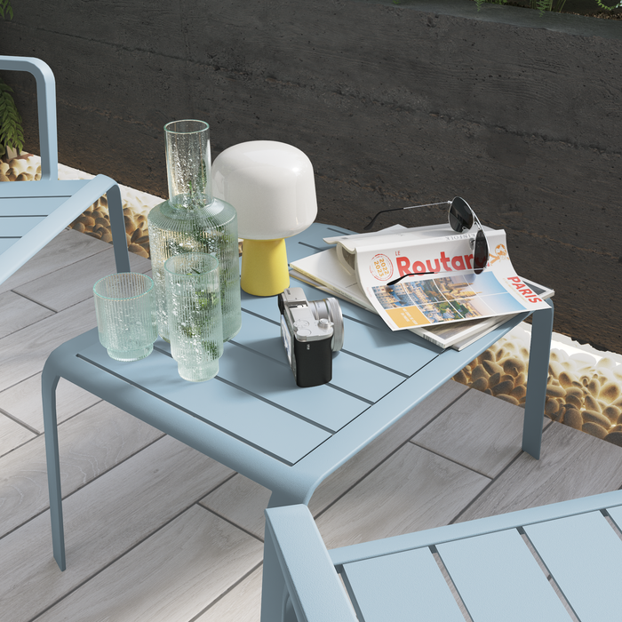 mesa de jardim-terraço-jardim-alumínio-azul-água-material-idaho