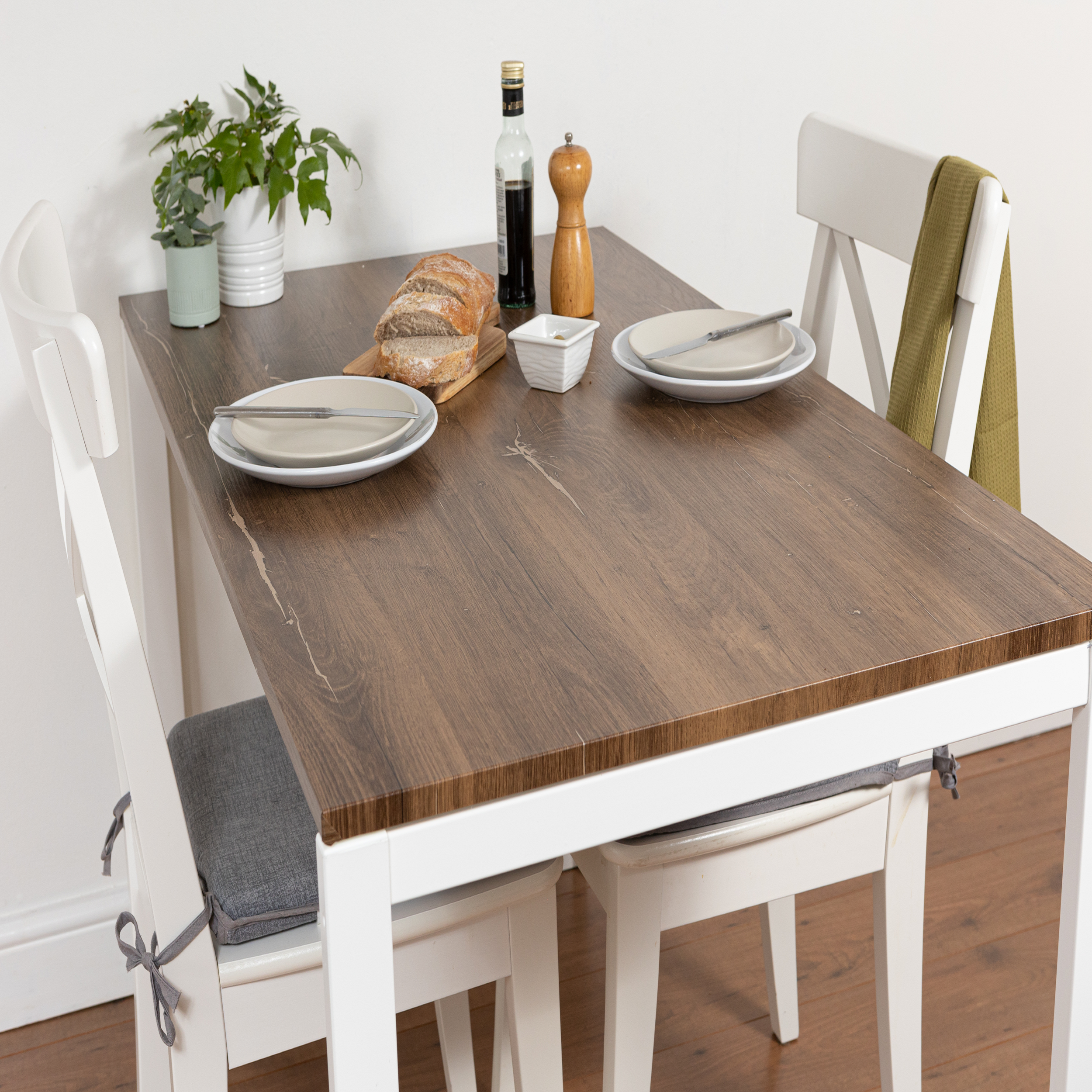 Okleina Flagstaff brązowa 90 x 210 cm imitująca drewno - 2