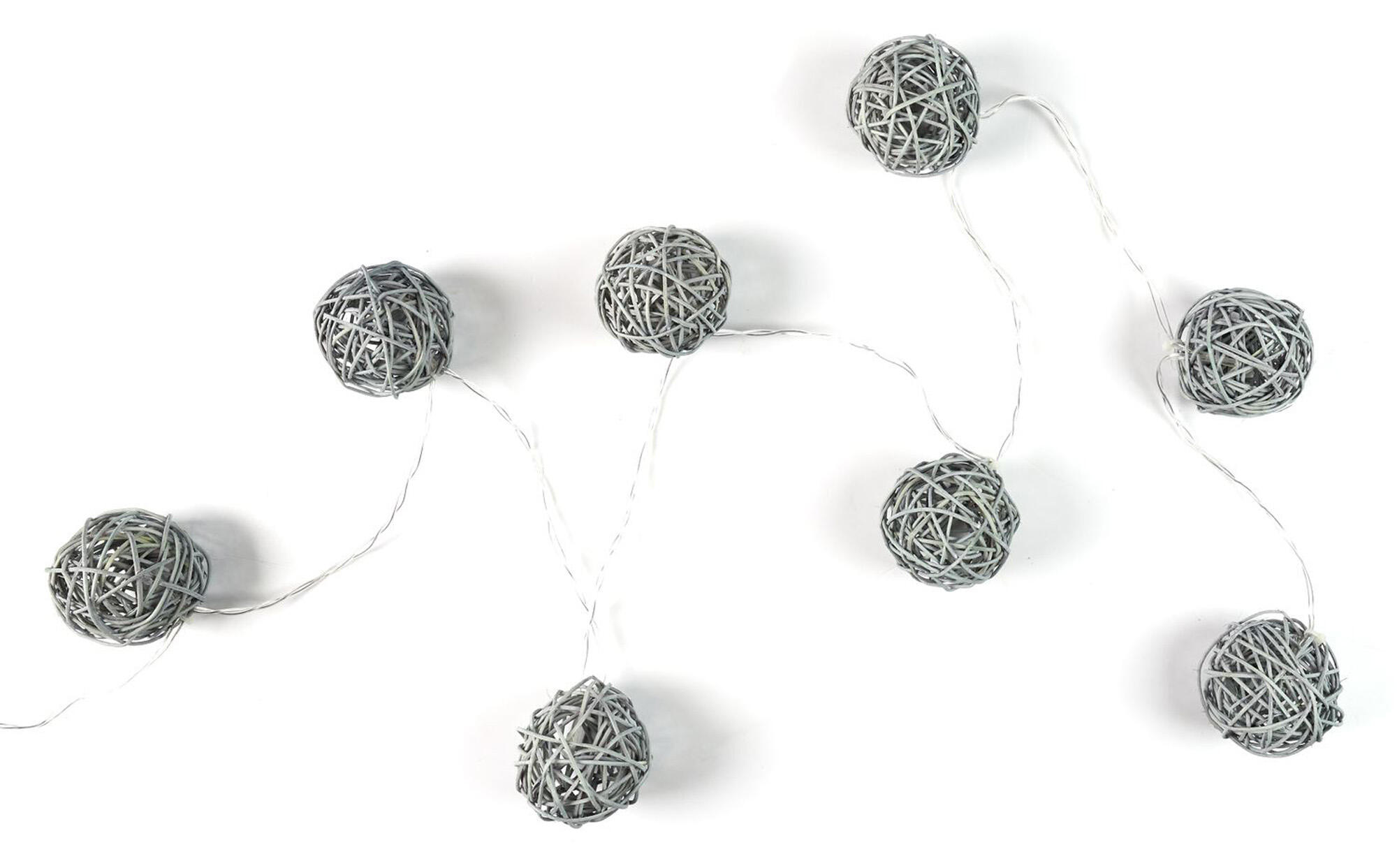 Guirnalda de bolas de ratán 8 luces led con pila