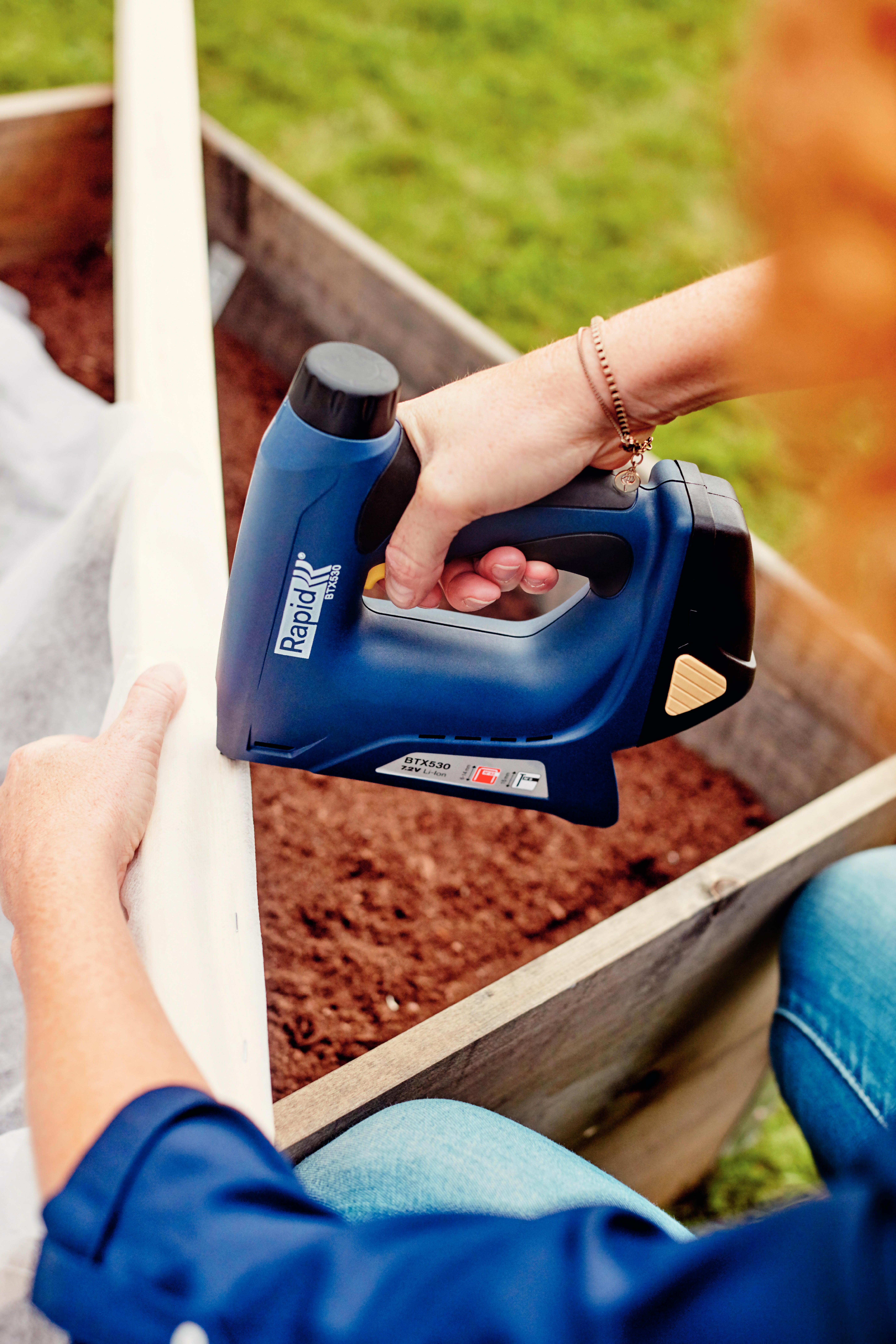 Agrafeuse / cloueuse sans fil RAPID Btx530 7.2 V - 7