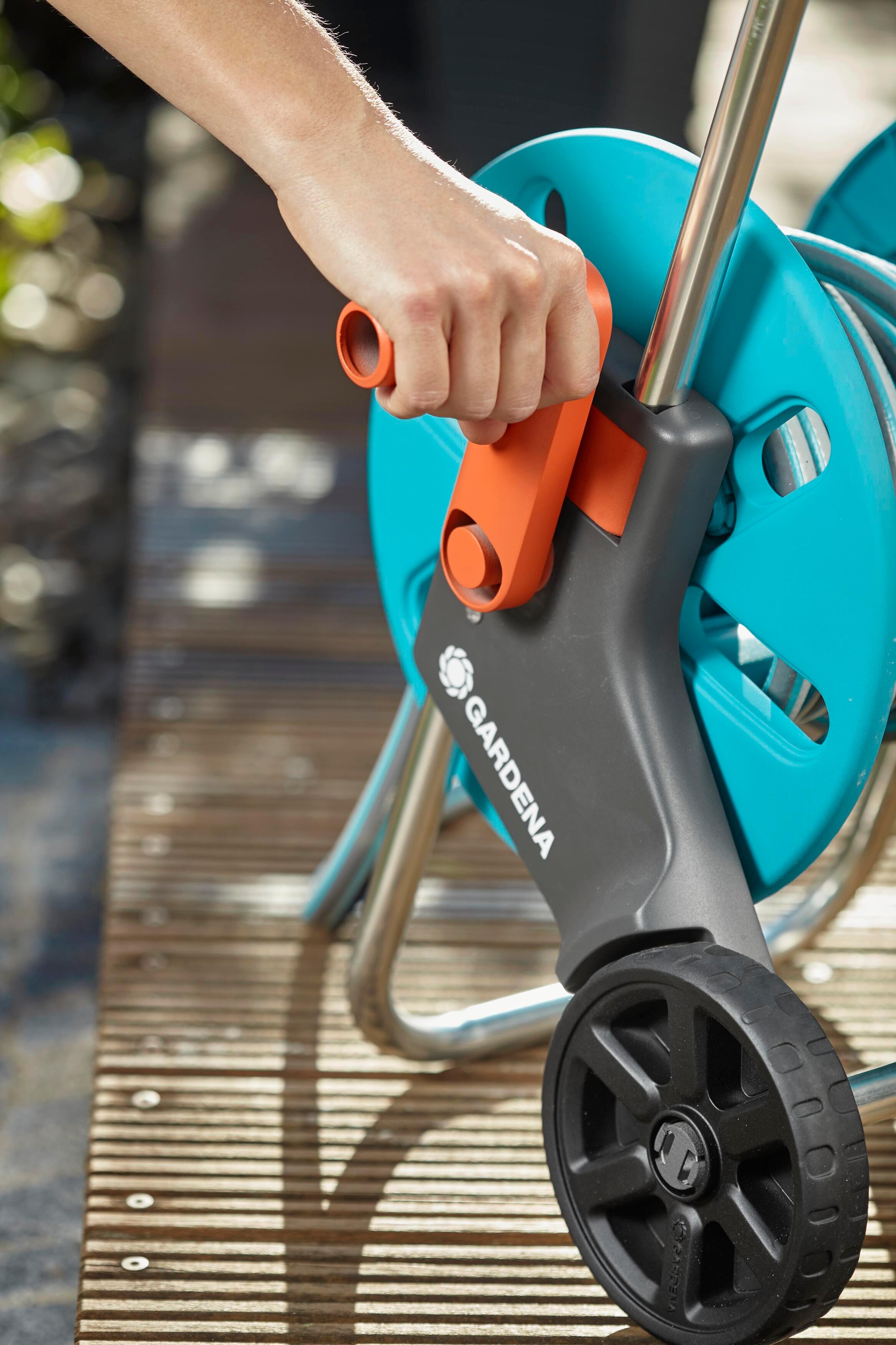 Carro y manguera equipada con ruedas GARDENA de 25m de 13mm de ø - 15
