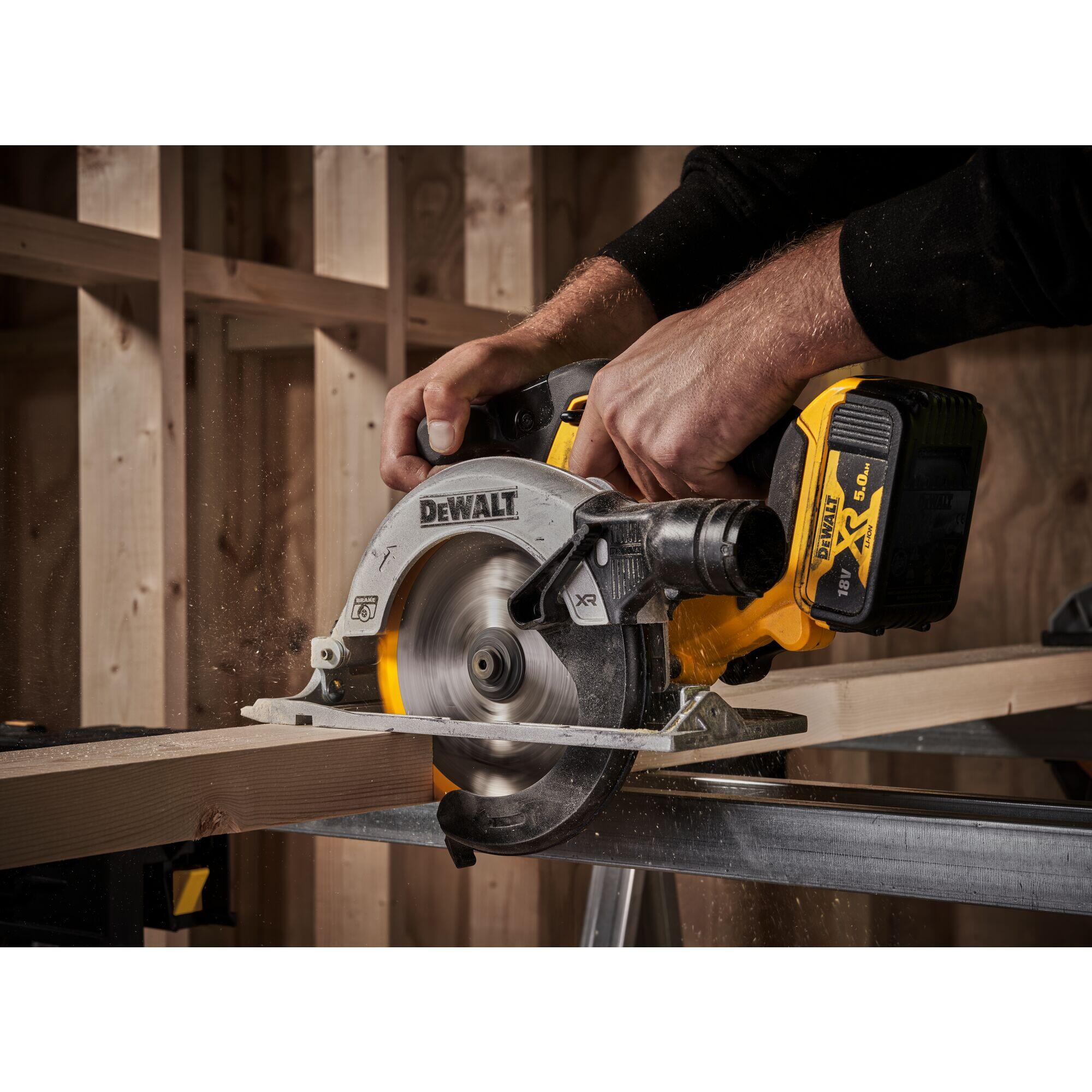 Scie circulaire sans fil DEWALT sans batterie, DCS565NT-XJ - 4