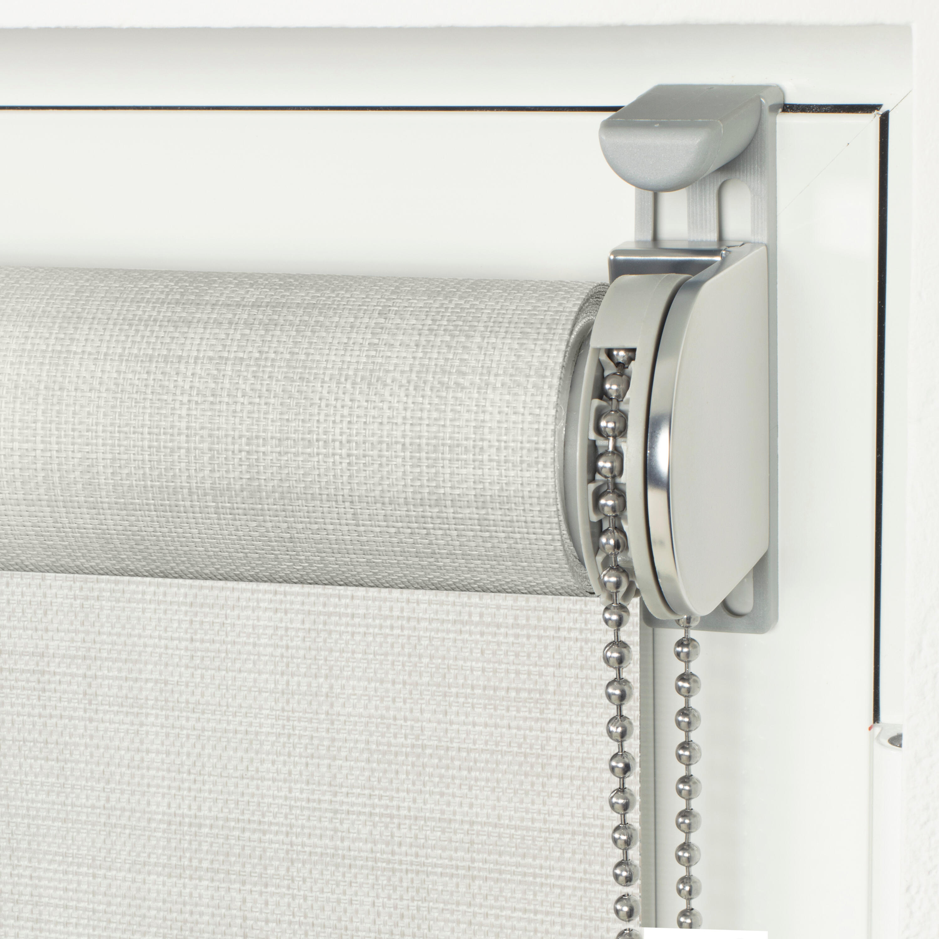 Estor enrollable screen 10% térmico con cadena Puebla poliéster liso blanco-perla INSPIRE de 75x250cm. Instalación sin taladrar - 12