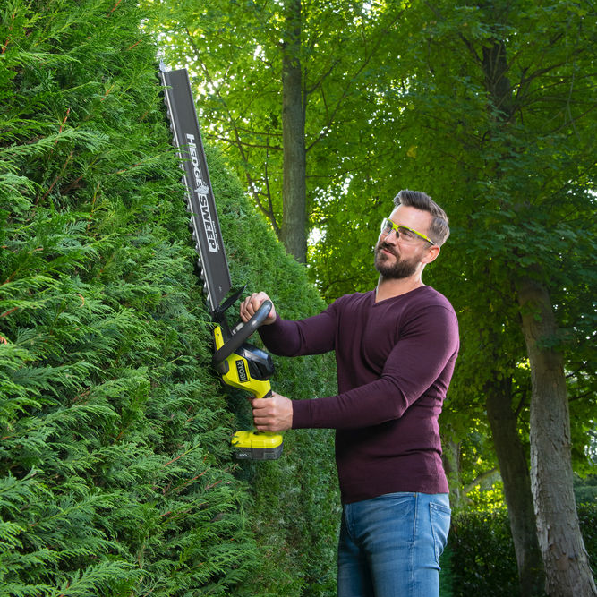 Taille-haie sans fil RYOBI One+ Ry18ht55a 18V, L.55 cm, 1 batterie 4Ah - 3