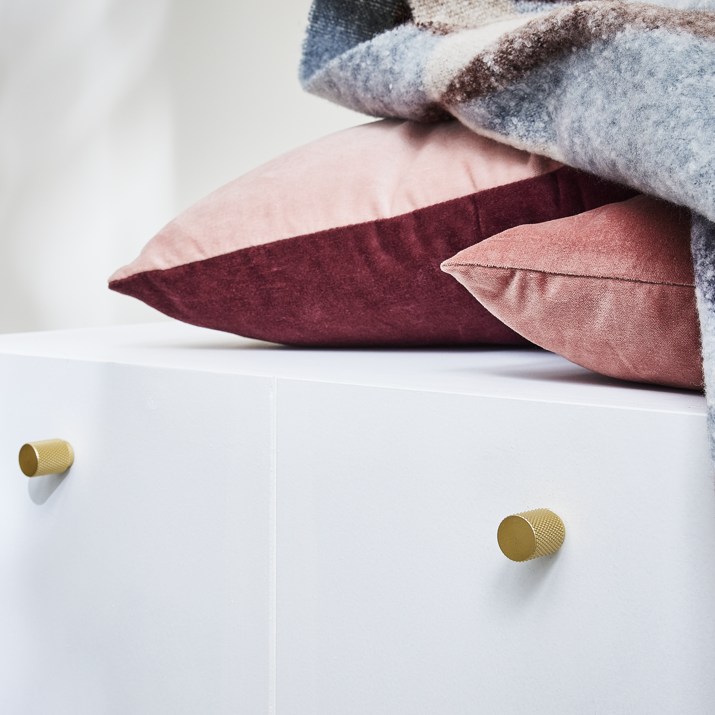 2 Puxadores para móvel alumínio escovado com textura dourado 18 mm Inspire Axel - 10