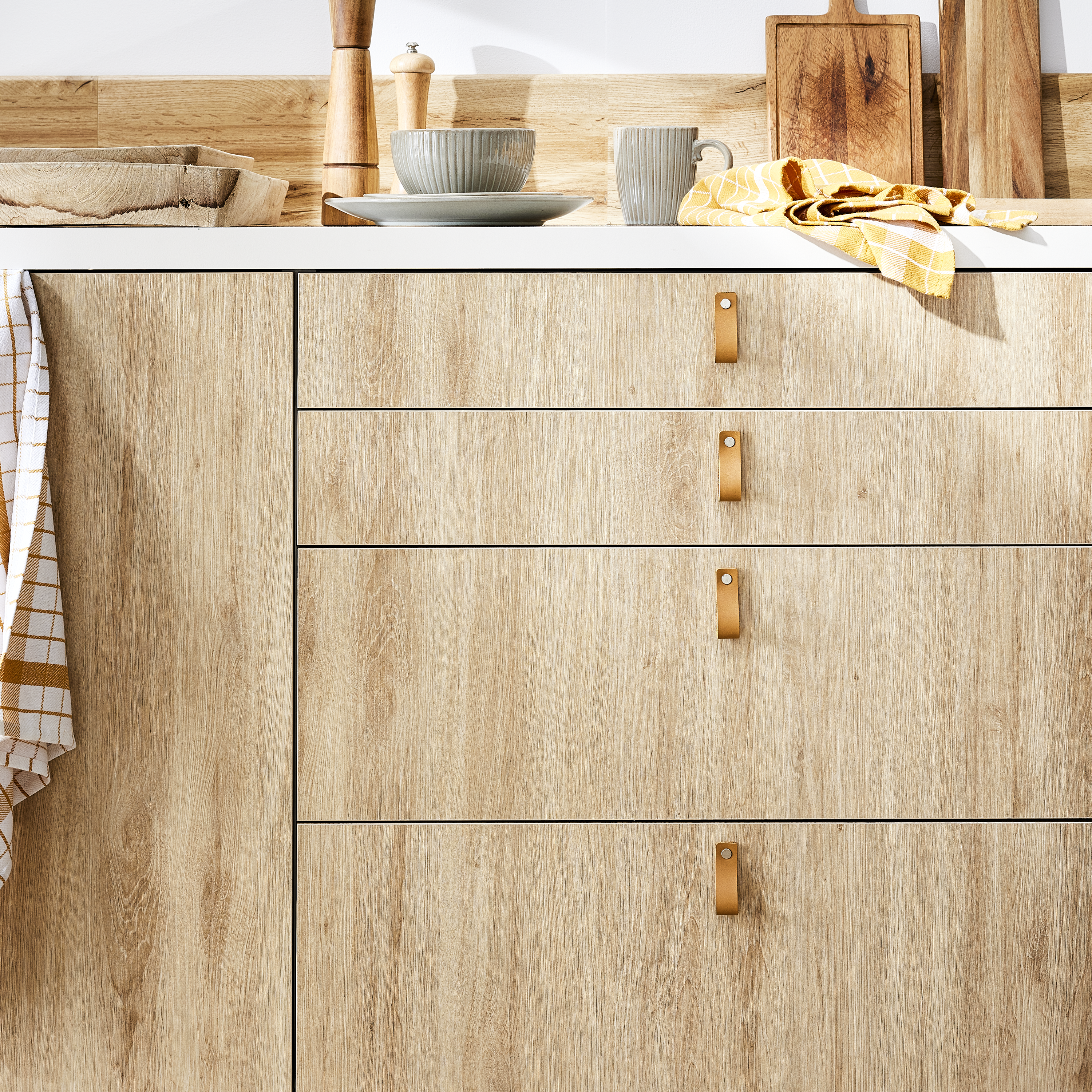 4 Puxadores para móvel couro sintético castanho claro 20x70 mm Inspire Zack - 3