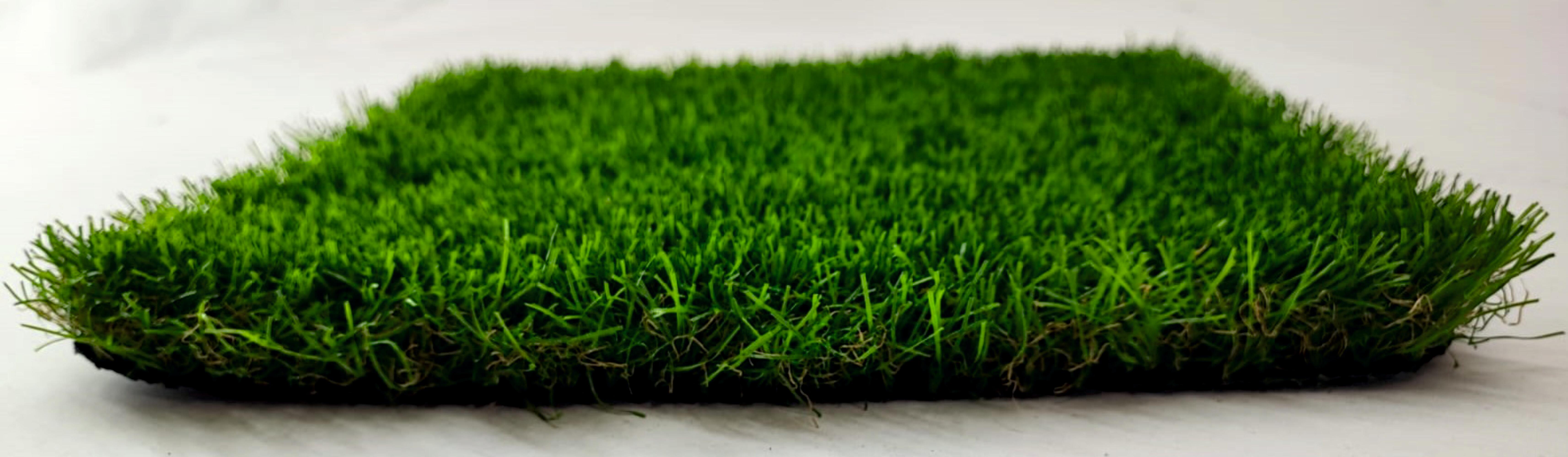 Rolo de relva artificial XAMANEK LAREDO 33MM 2X5M 27300 pontadas m2 e 6000 DTex - 31