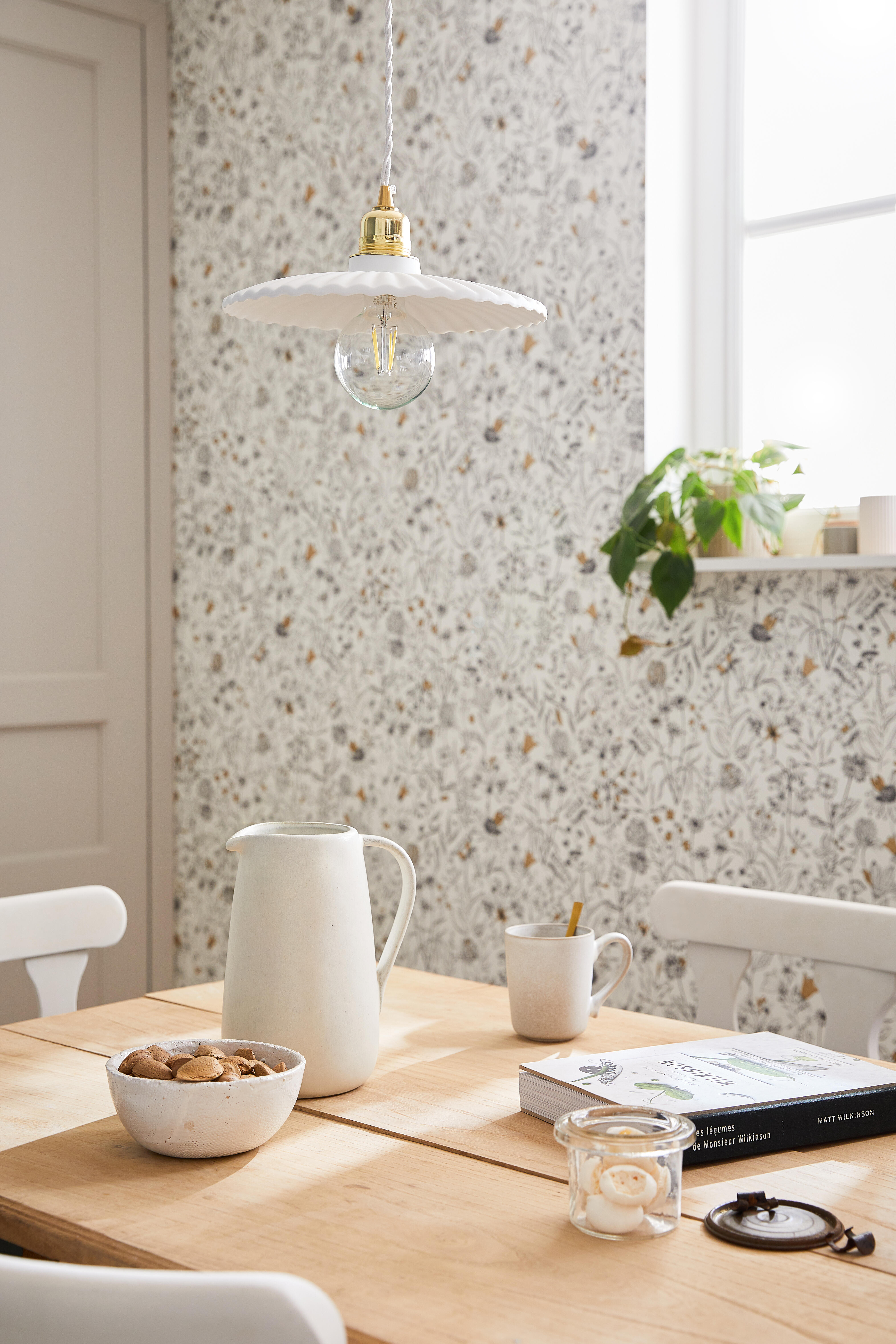 Papier peint intissé Gravure giverny blanc/or - 8