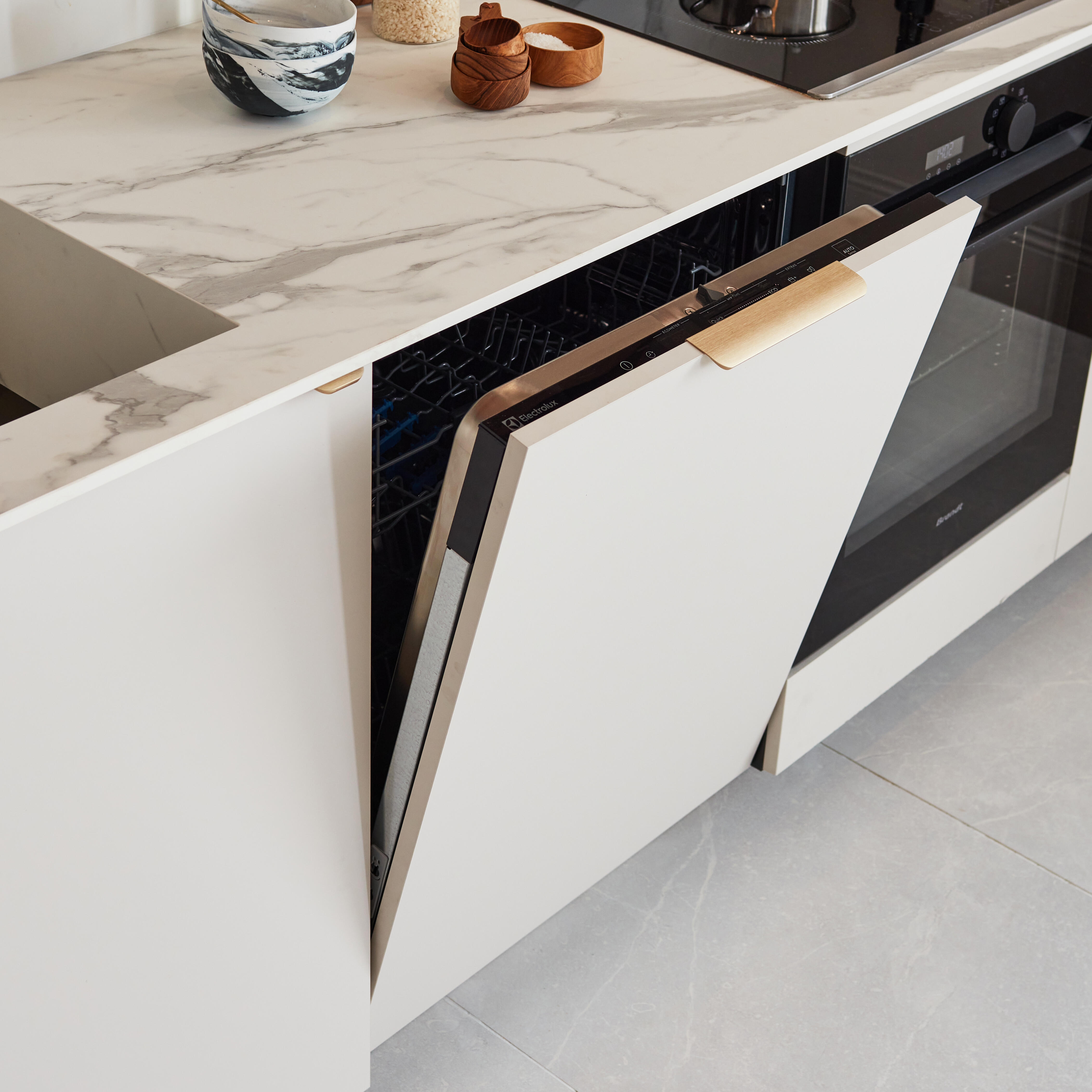 Lave-vaisselle intégrable l.60 cm 13 couverts ELECTROLUX KEQC7200L - 2