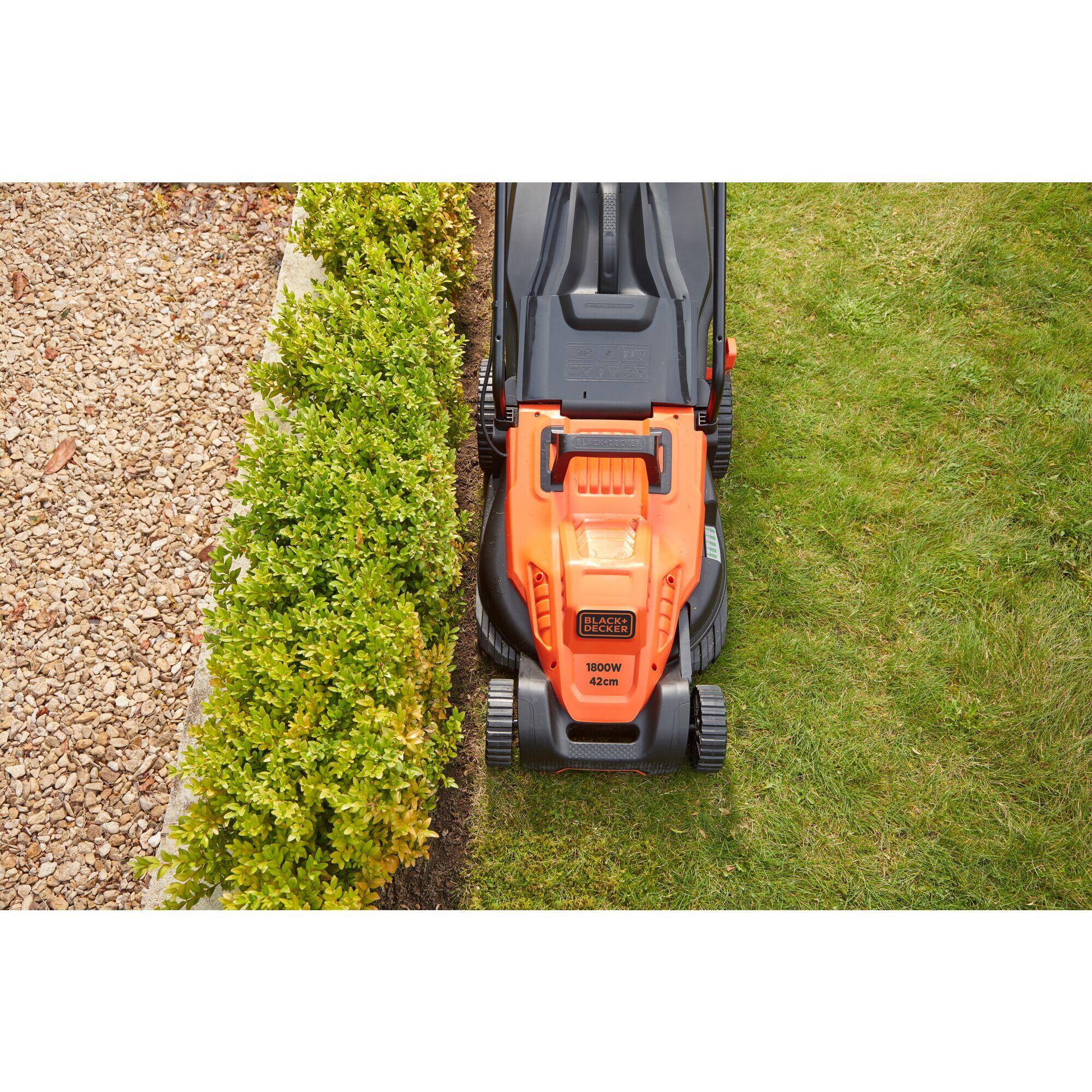 Tondeuse électrique BLACK + DECKER, 1800 W, 220-240 V, l.42 cm - 7