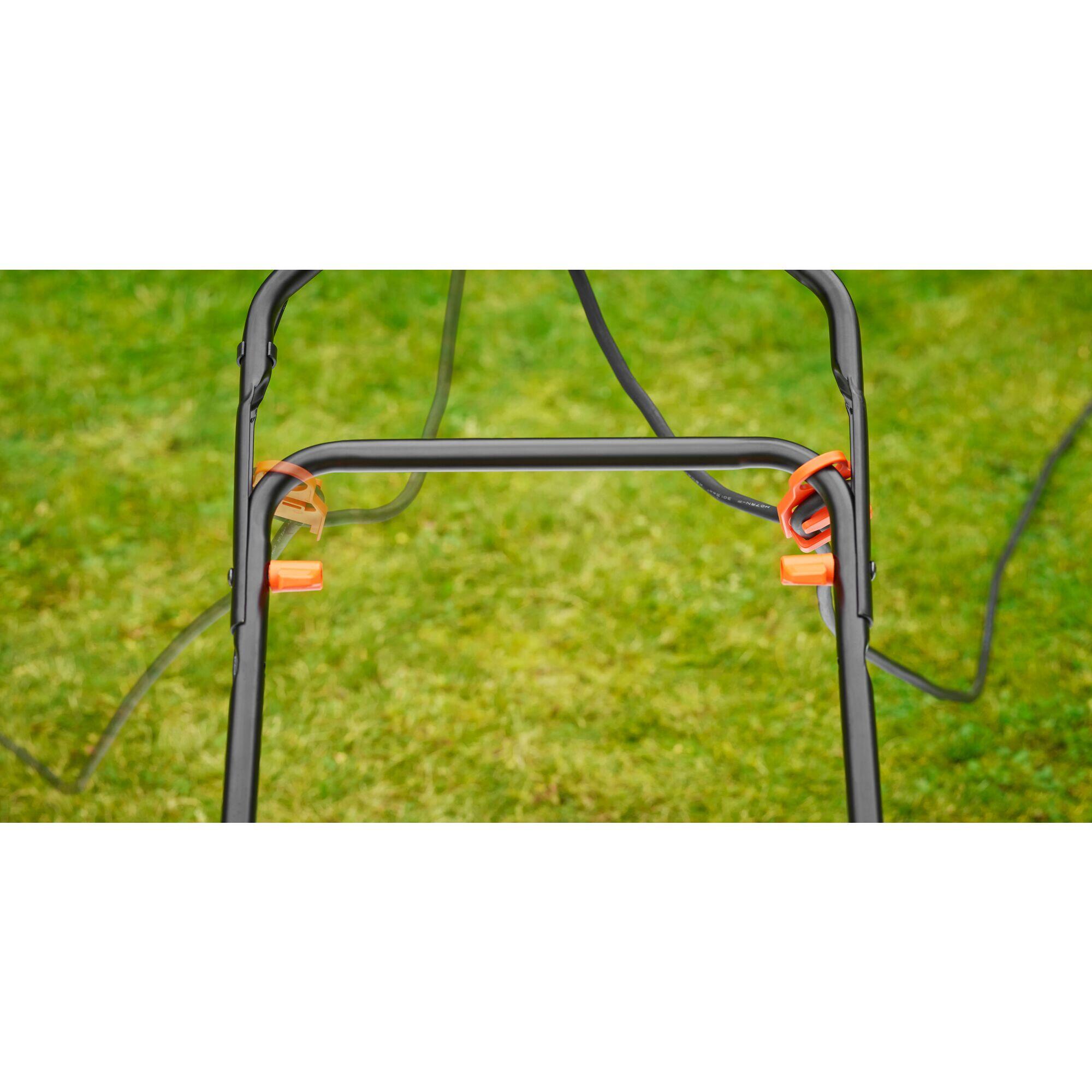 Tondeuse électrique BLACK + DECKER, 1800 W, 220-240 V, l.42 cm - 9