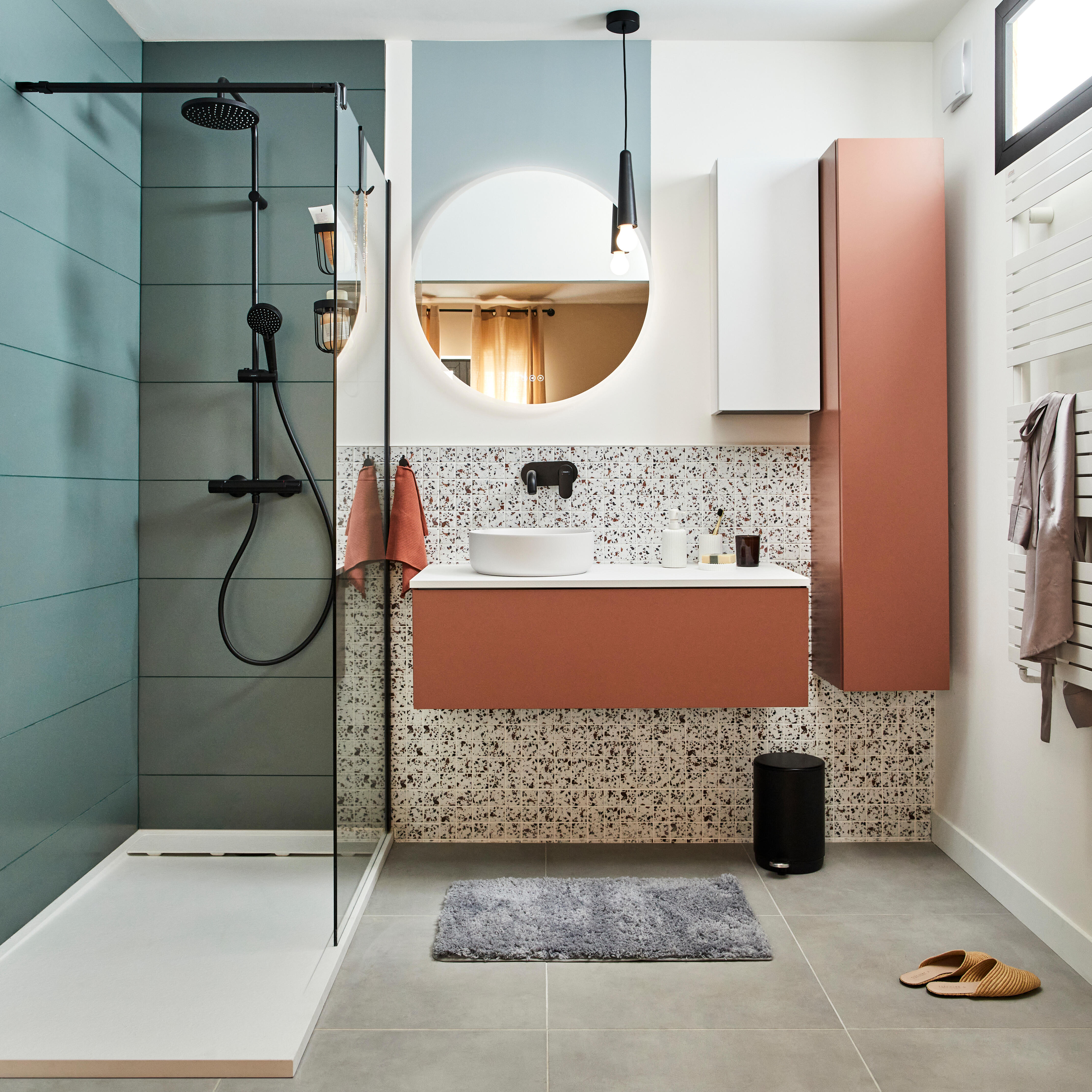 Petite salle de bain : 12 photos pour l'aménager et la décorer - Côté Maison
