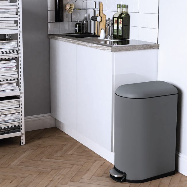 Prodotti - Pattumiera da bagno con pedale standard, capacità 3 Prodotti - Pattumiera da bagno con pedale standard, capacità 3