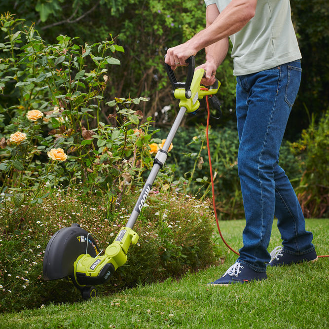 Aparador elétrico RYOBI  600 W - 13