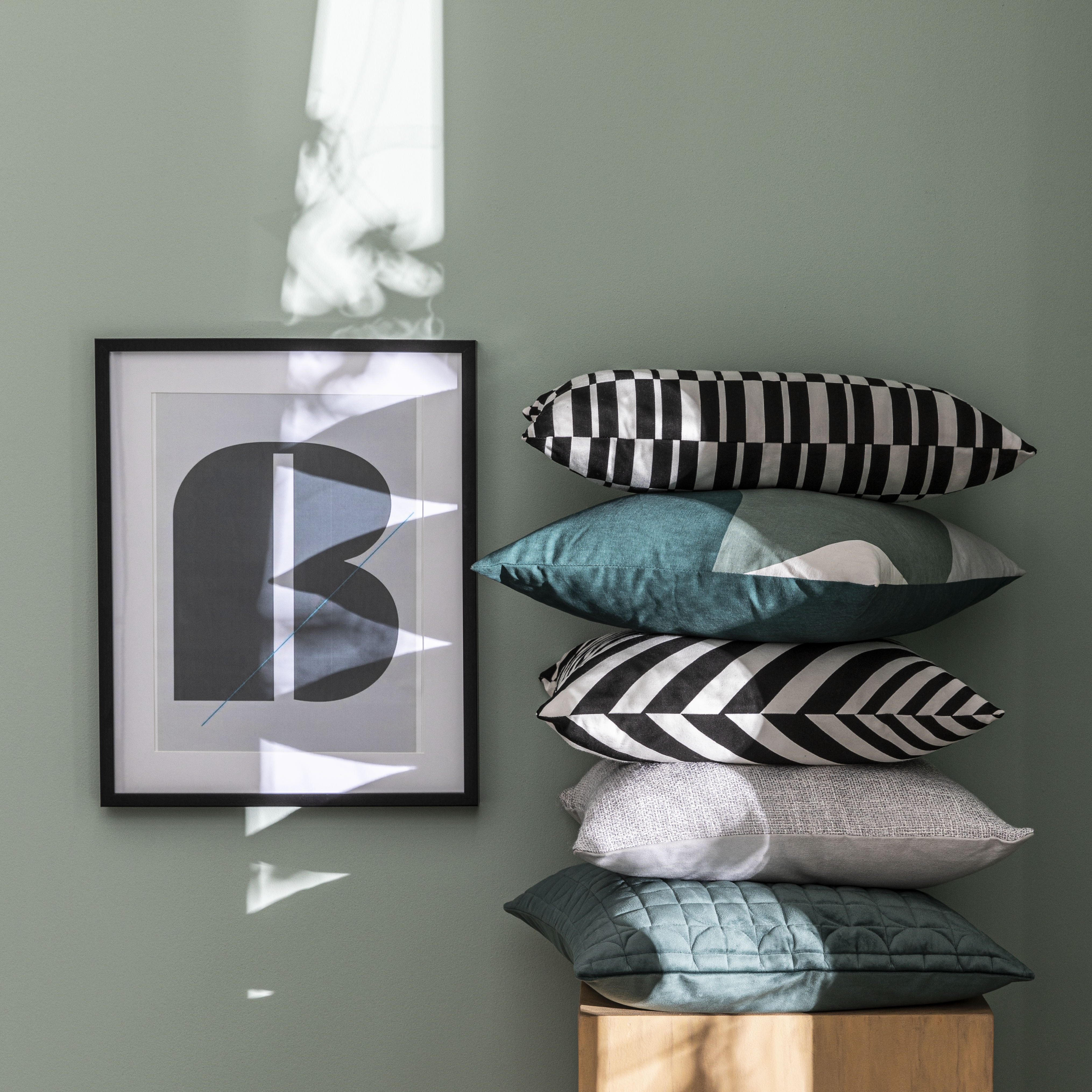 Moldura 30x40cm milo preto Inspire 'm' - 21