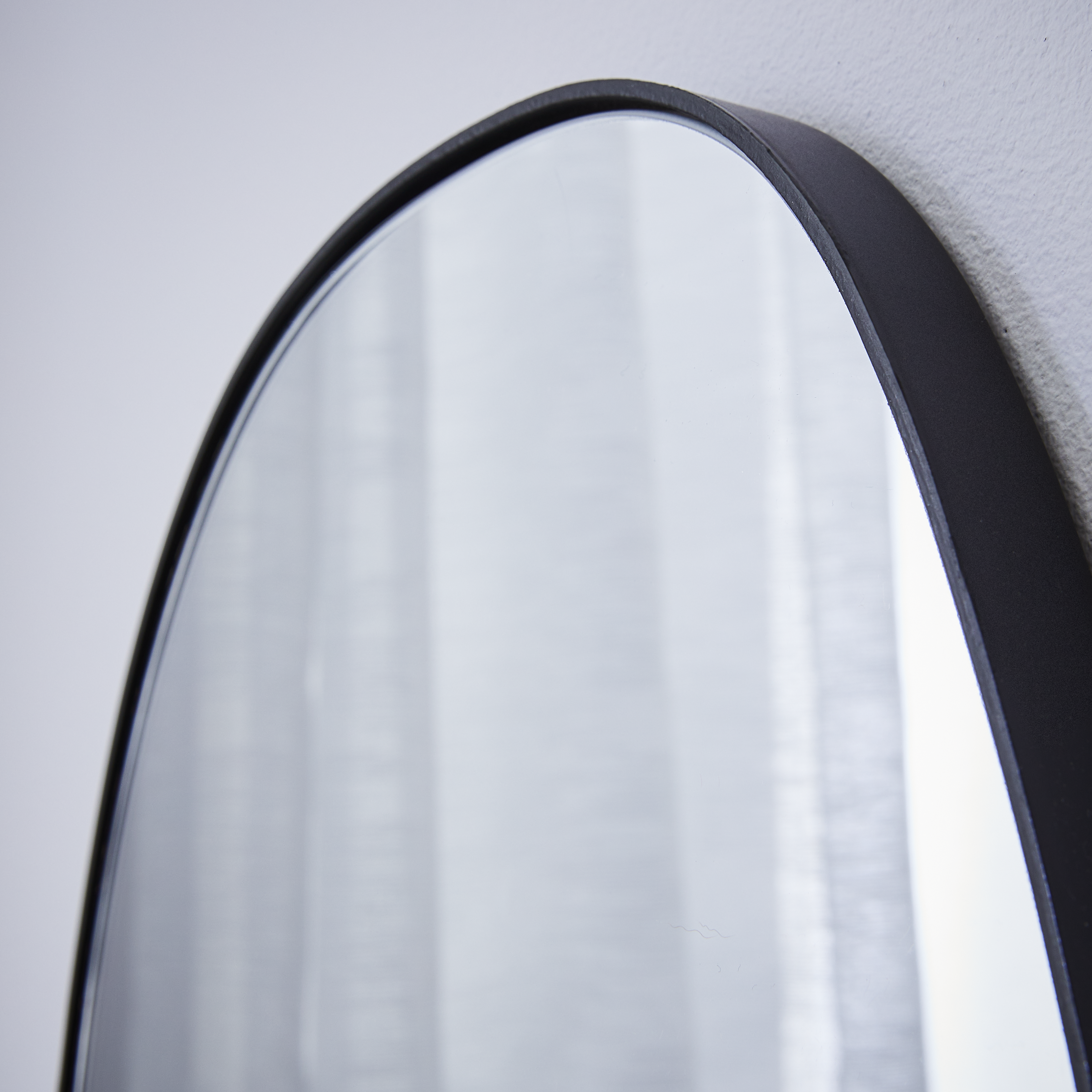 Lustro Adonis czarne 32 x 30 cm Inspire - 12