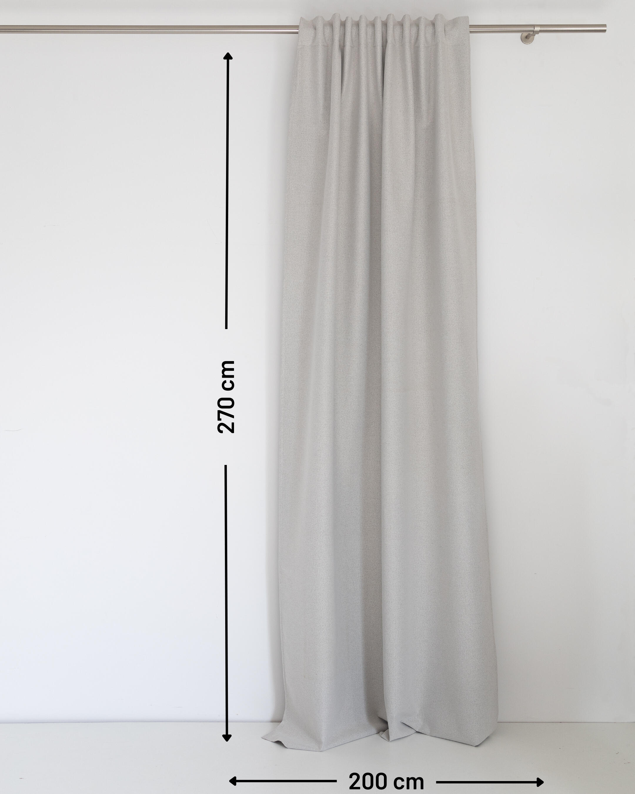 Cortina cinta frunce, trabilla oculta opaca aislante fónico Sidney poliéster de 200x270cm liso beige. Incluye cinta termoadhesiva - 2