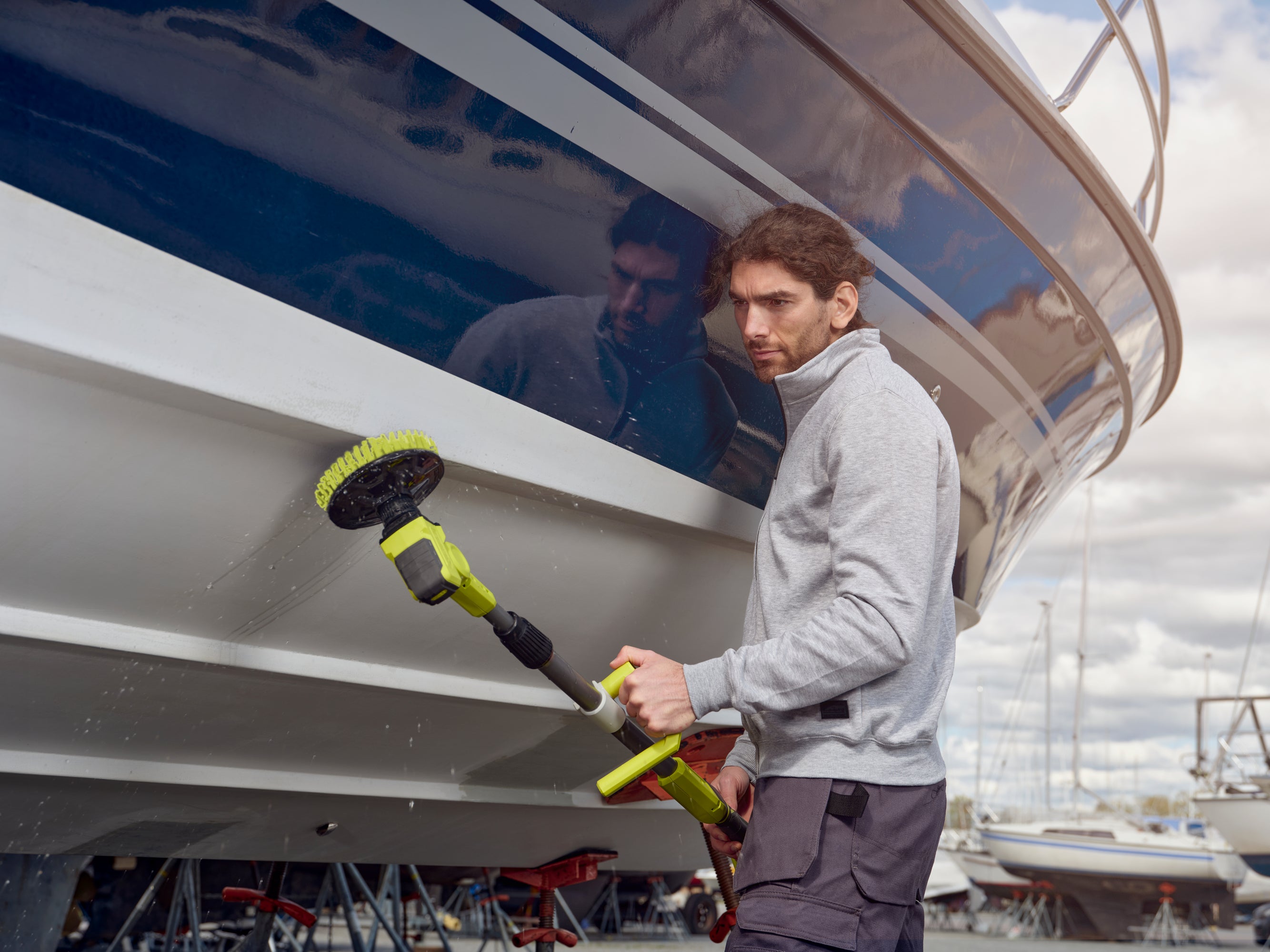 Ryobi Cepillo Electrico CEPILLO PROFESIONAL PORTATIL ELECTRICO RYOBI