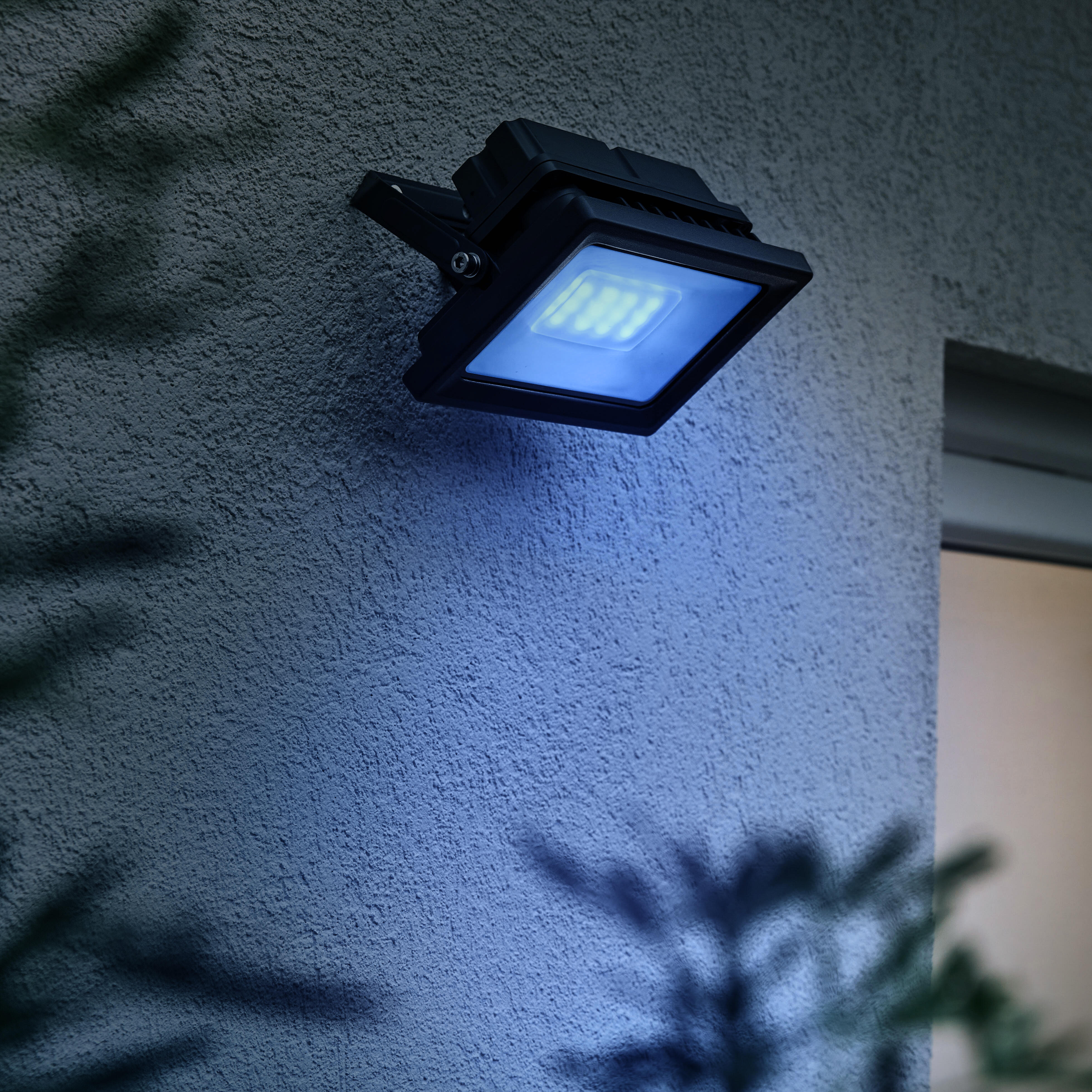 Naświetlacz zewnętrzny Enki z czujnikiem IP65 LED Inspire - 2