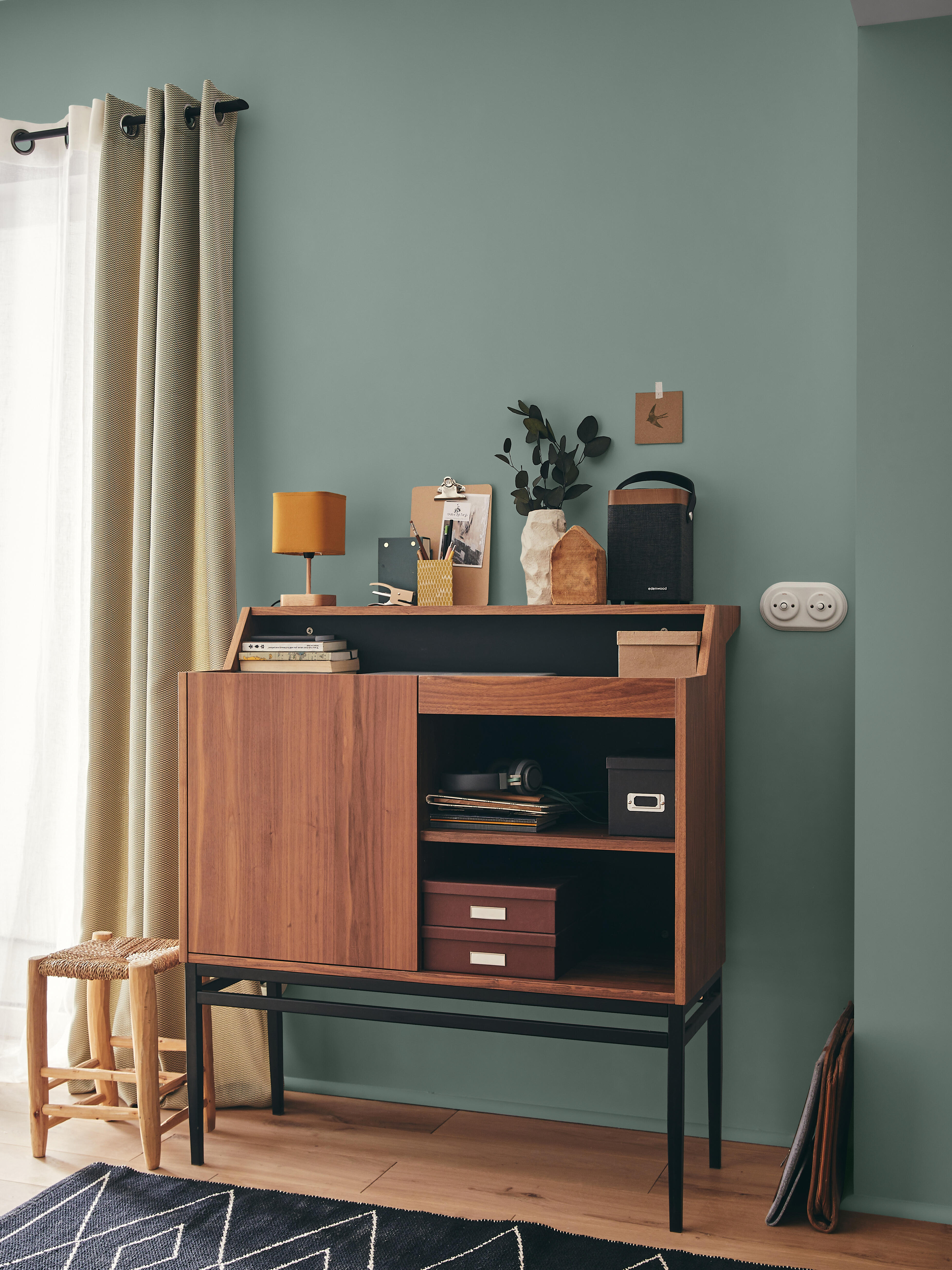 Pintura de interior salones y habitaciones LUXENS color verde mate 4L para paredes y techos - 5