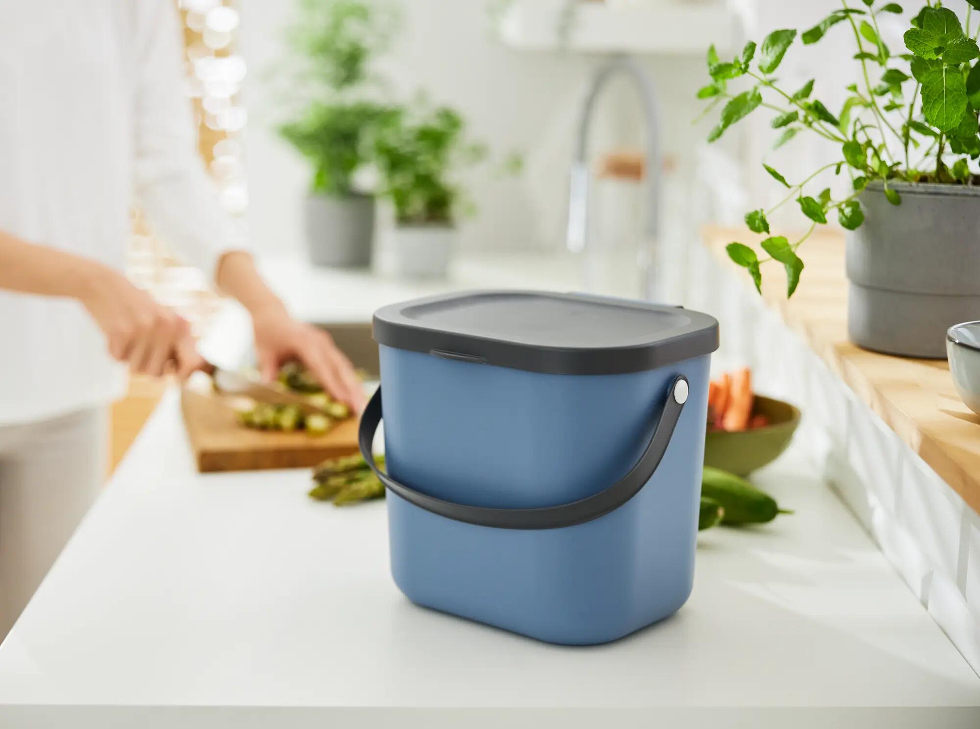 Pattumiera Albula ROTHO manuale blu 6 L - 5