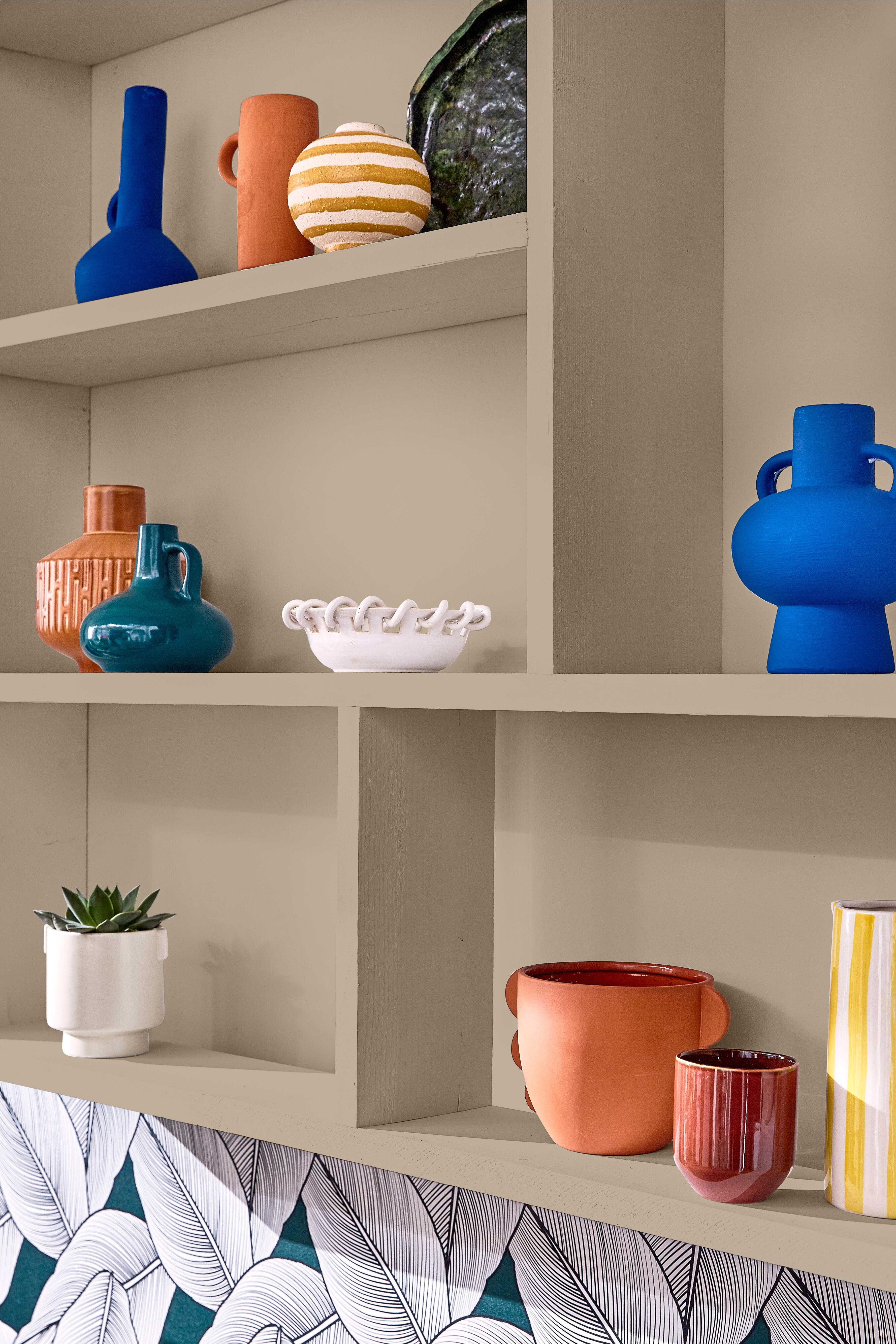 Esmalte de interior multisuperficies LUXENS color trench 5 brillante 750ml para ventanas - 5