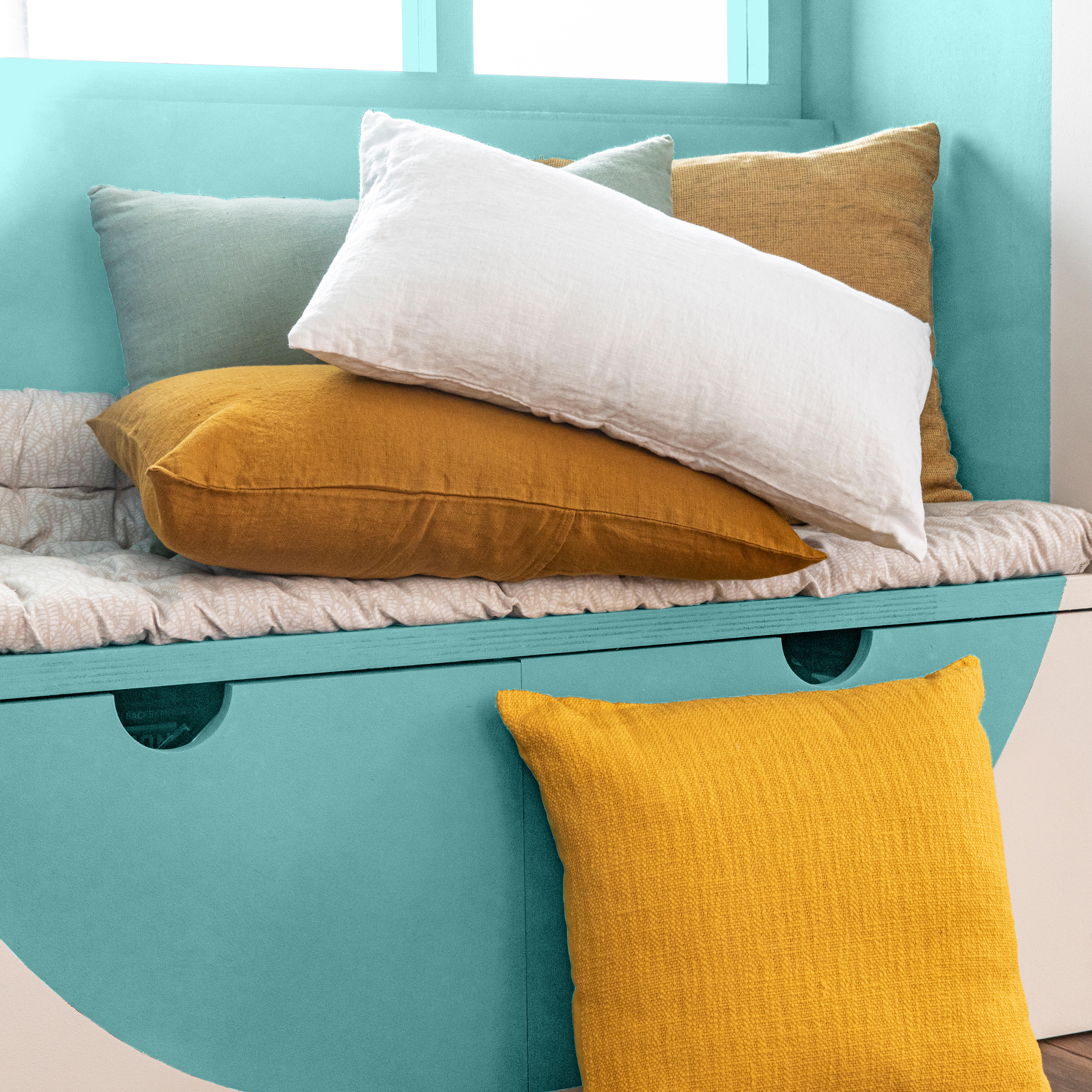 Esmalte de interior multisuperficies LUXENS color miami 6 brillante 750ml para ventanas - 4