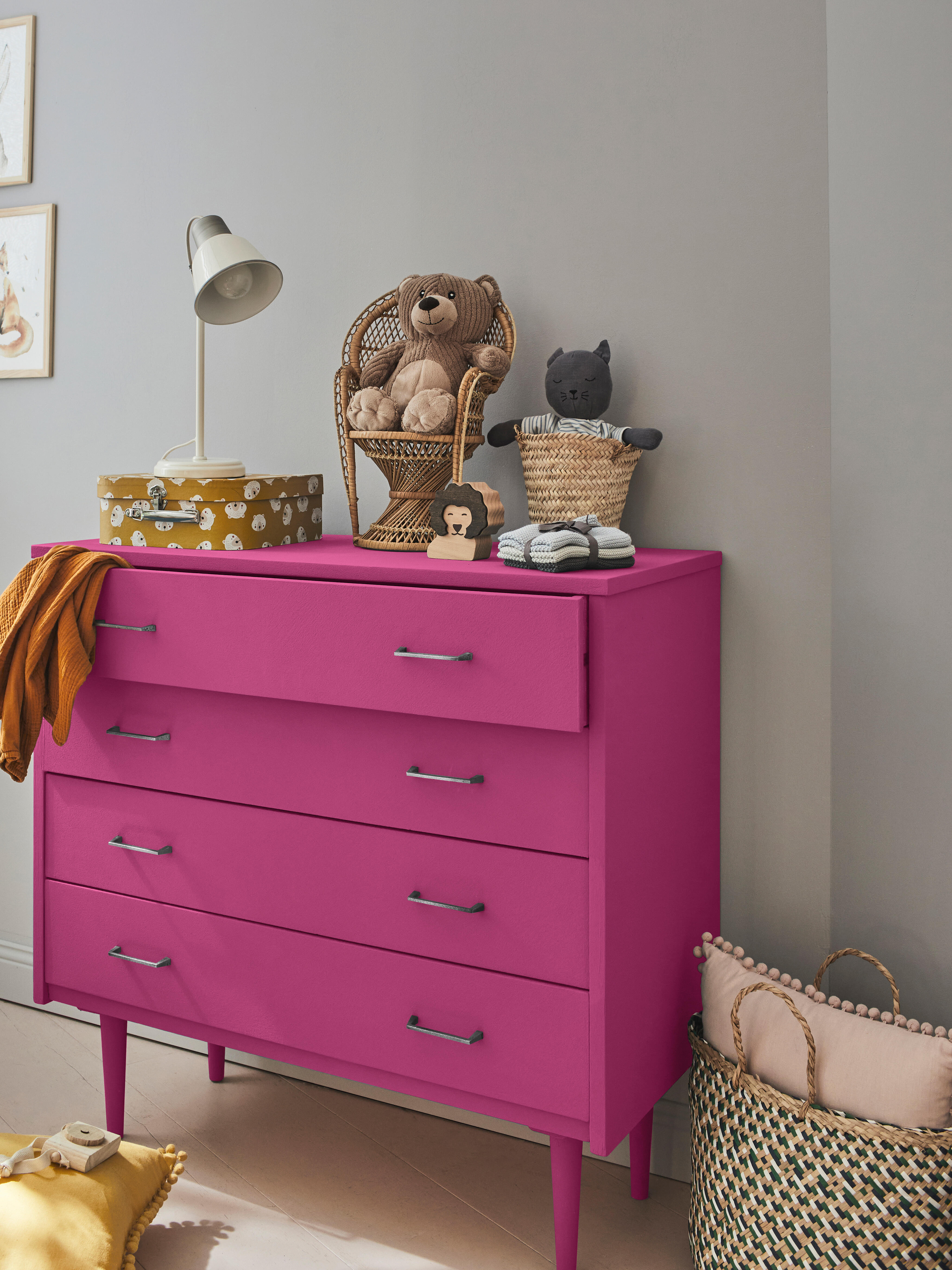 Esmalte de interior multisuperficies LUXENS color candy 3 brillante 750ml para ventanas - 4