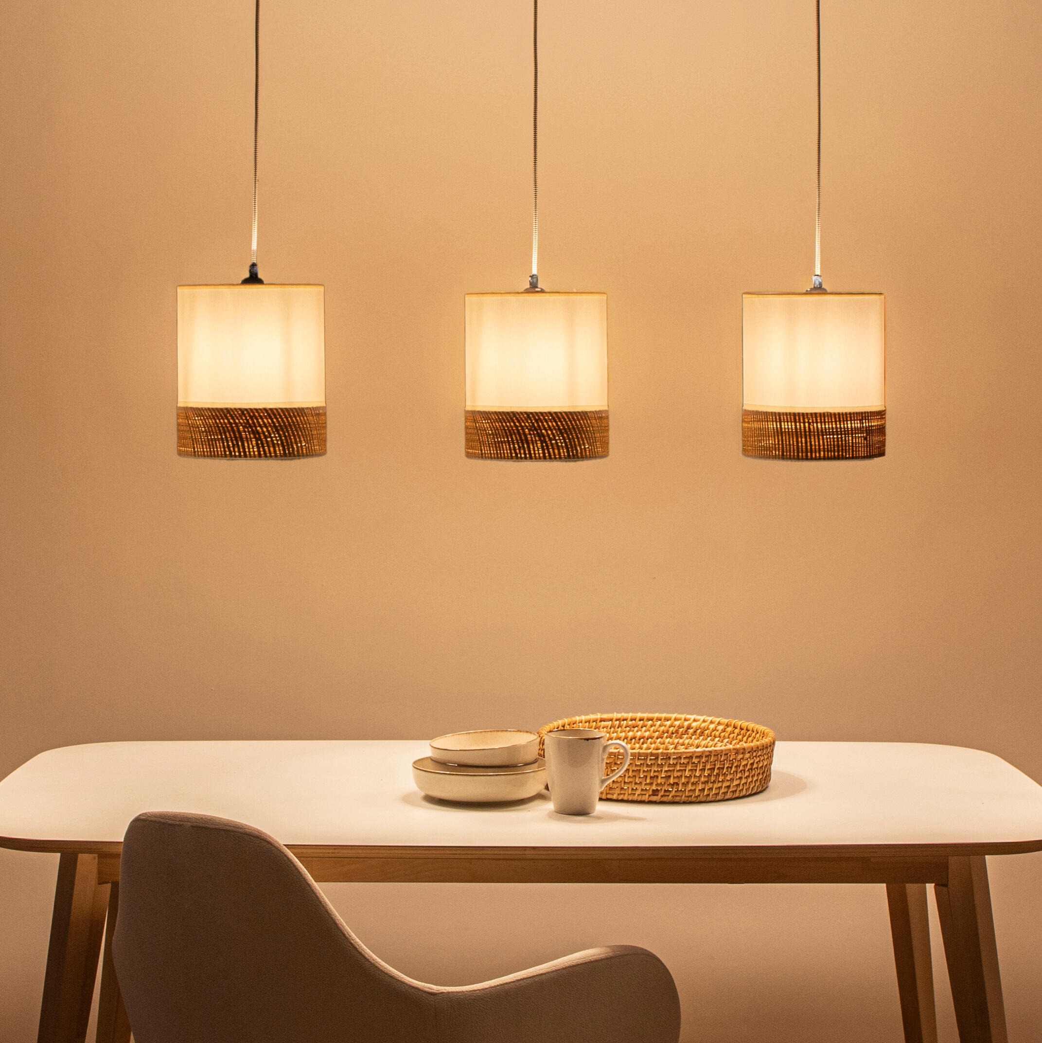 Lámpara de techo colgante acrilico blanca 3 luces e27 camboya ø25 y 90 cm de ancho