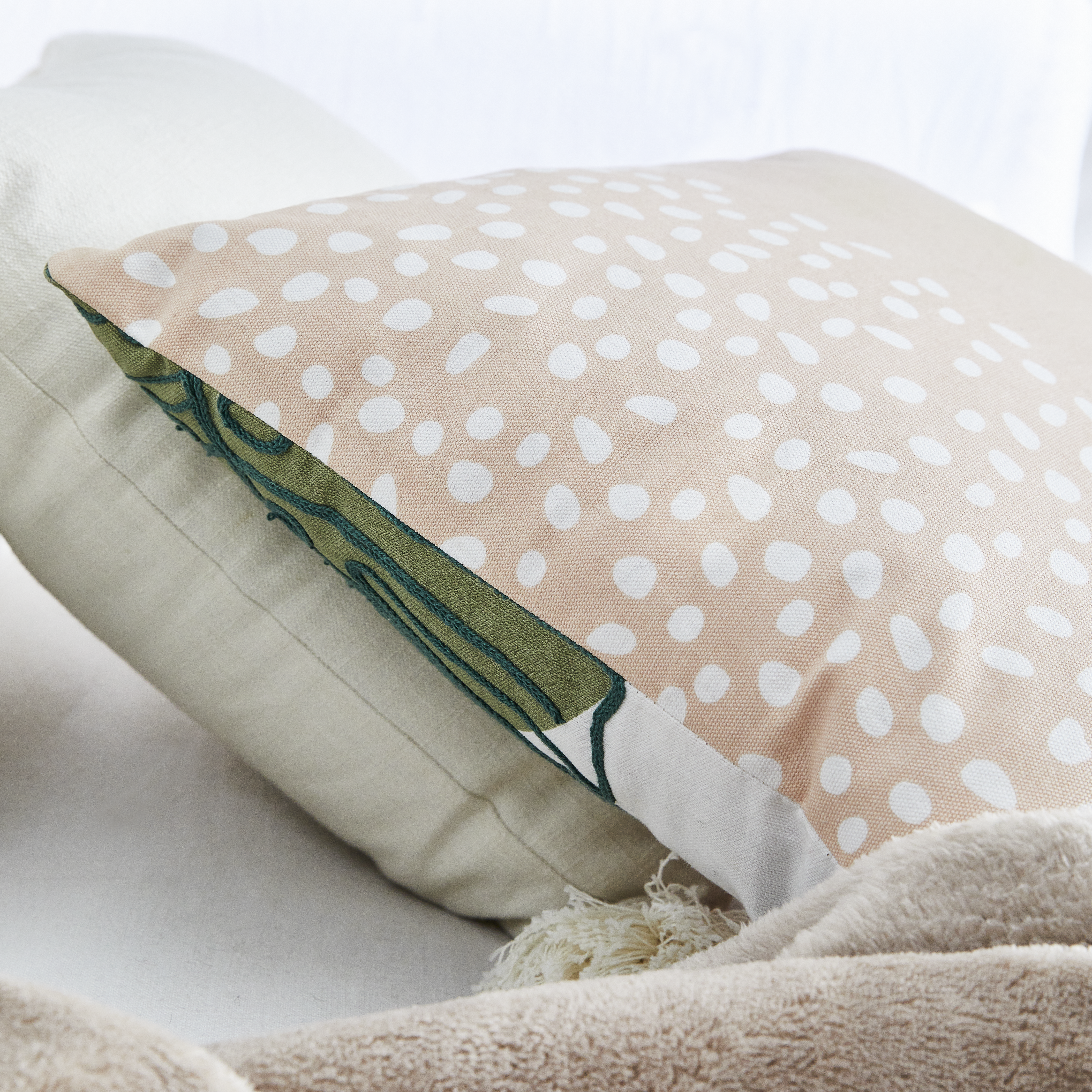 Almofada decorativa LOHEM MULTI 45X45CM INSPIRE - 16