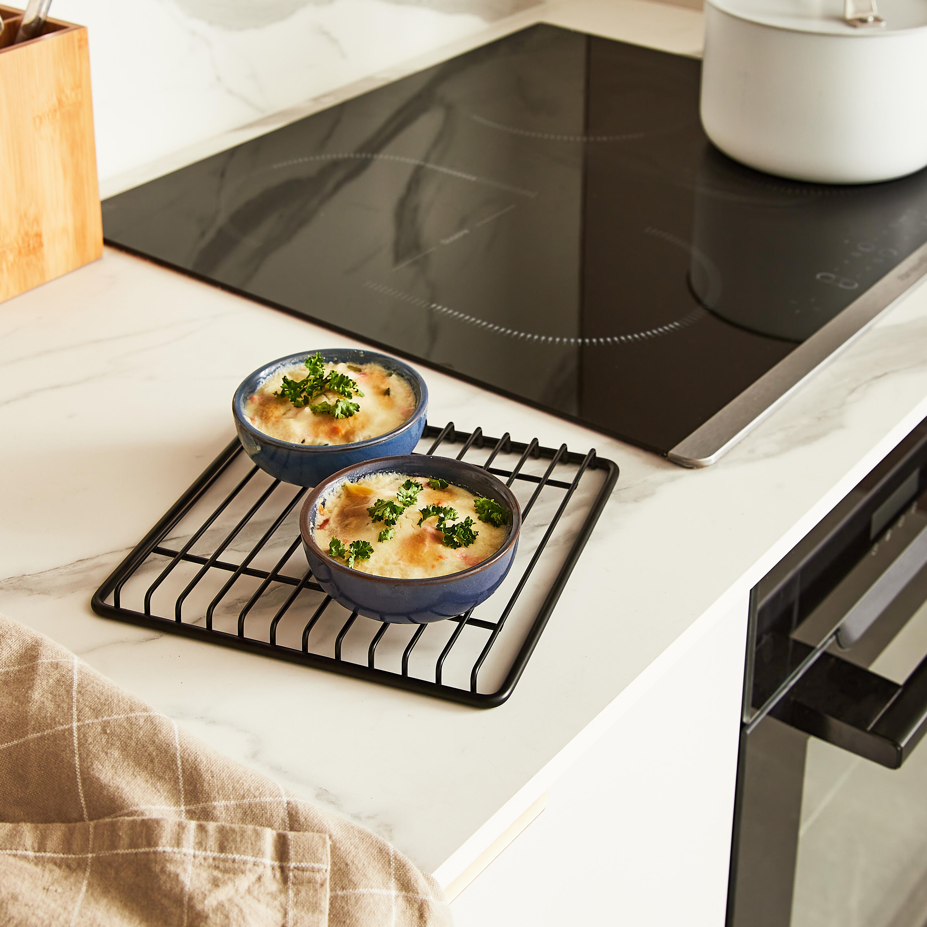 Base para panela quadrada aço preto Delinia - 2