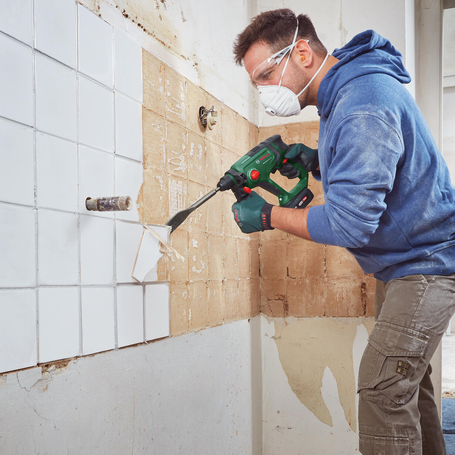 Marteau perforateur sans fil BOSCH UniversalHammer 18V + 1 batterie 4Ah - 2