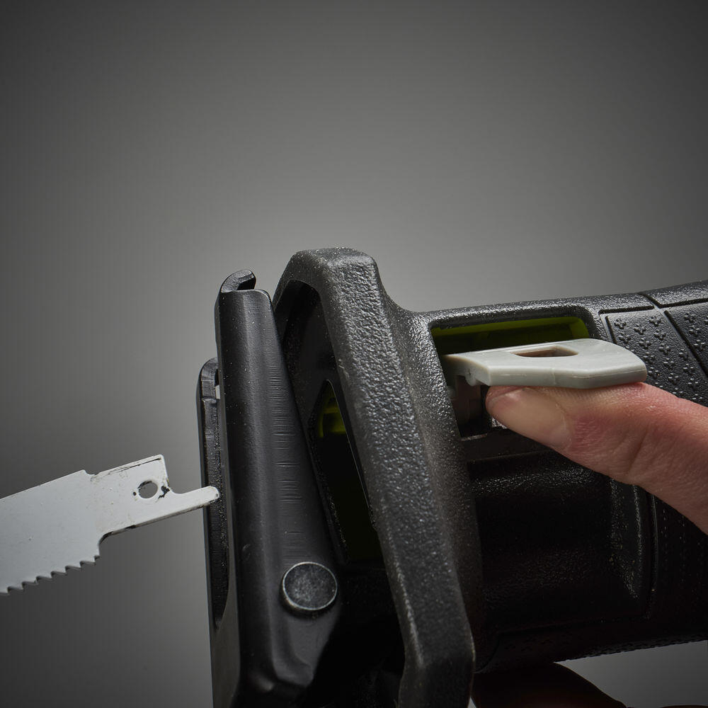 Scie sabre sans fil RYOBI R18RS-0 0 batteries - 9