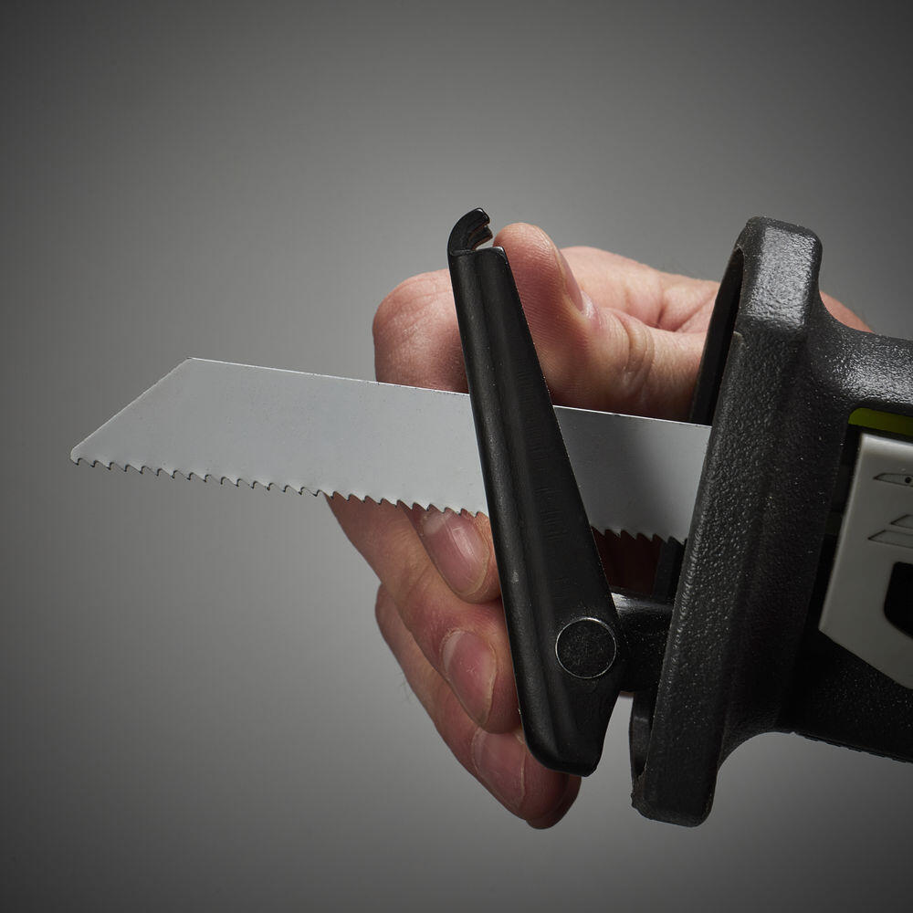 Scie sabre sans fil RYOBI R18RS-0 0 batteries - 10