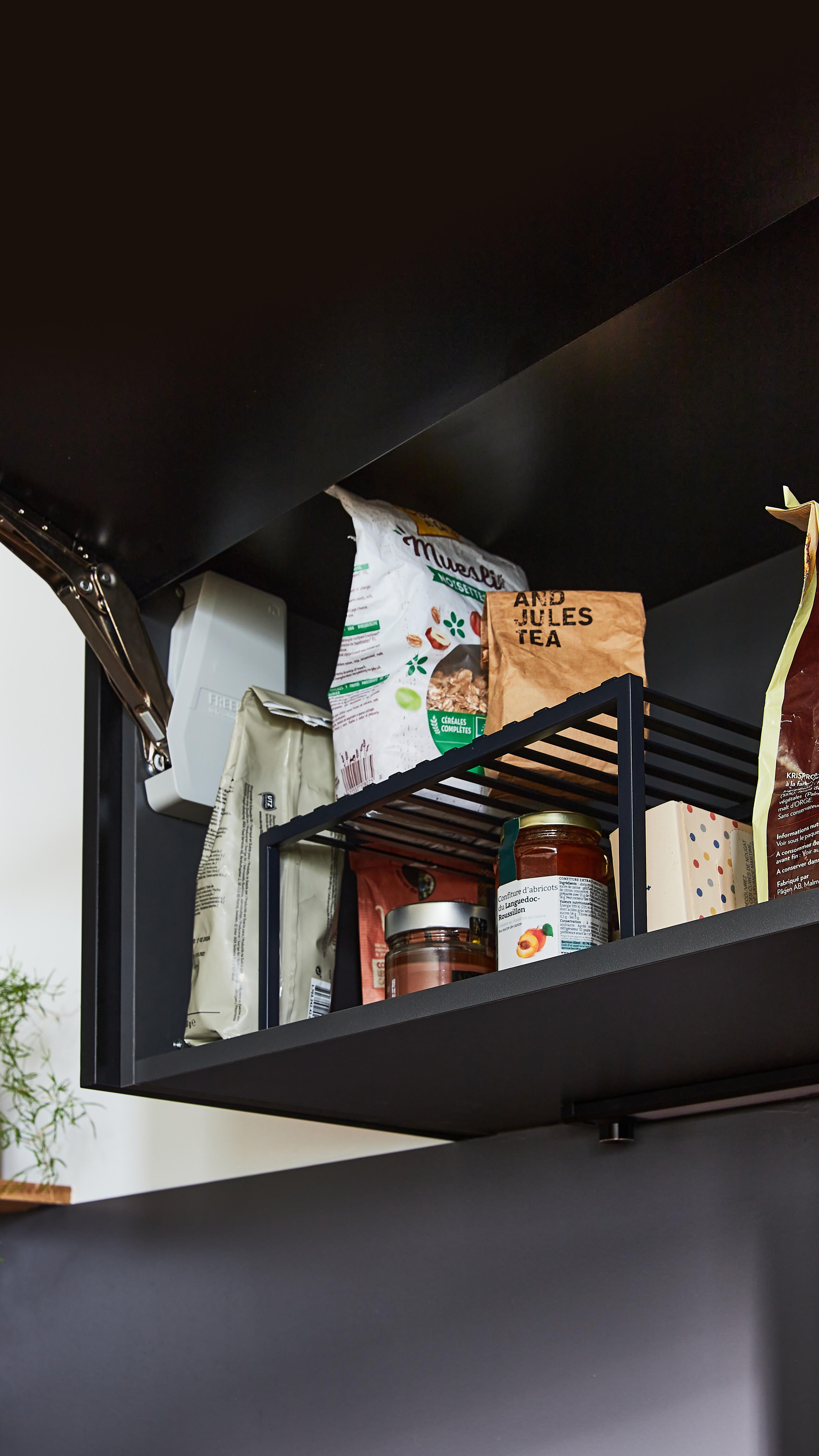 Prateleira economizadora de espaço para móvel superior 33x21x14cm aço preto Delinia - 11