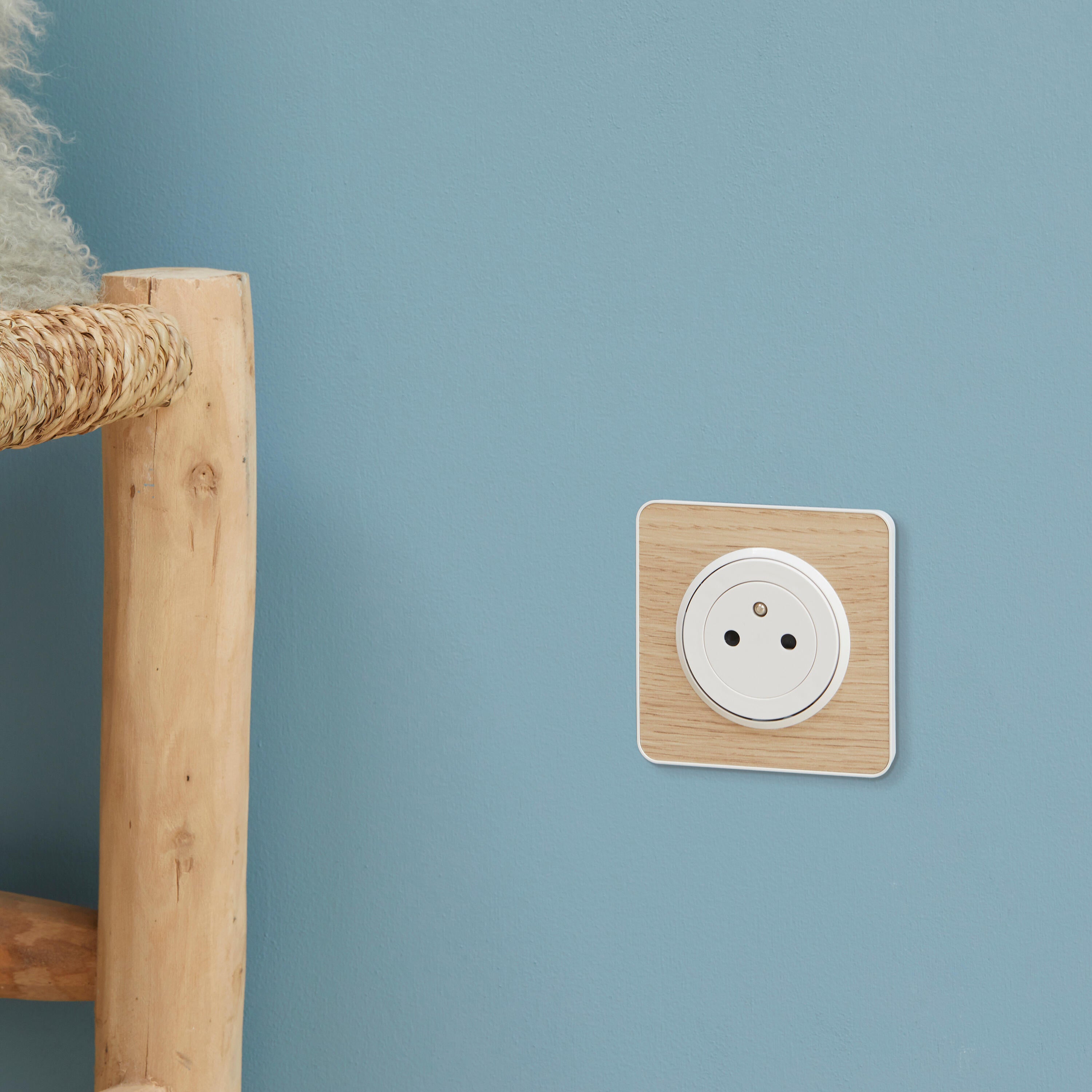 Prise avec terre affleurante à assembler Lumia, LEXMAN blanc - 4