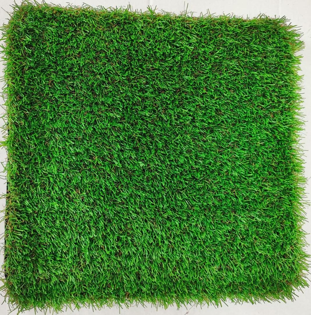 Rollo de Césped artificial RONDA 2x5m de 18 mm de altura de fibras y 26250 puntadas m2 - 6