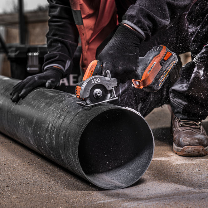Scie circulaire sans fil brushless AEG Subcompact BMMS18SBL-0 18V, sans batterie - 6