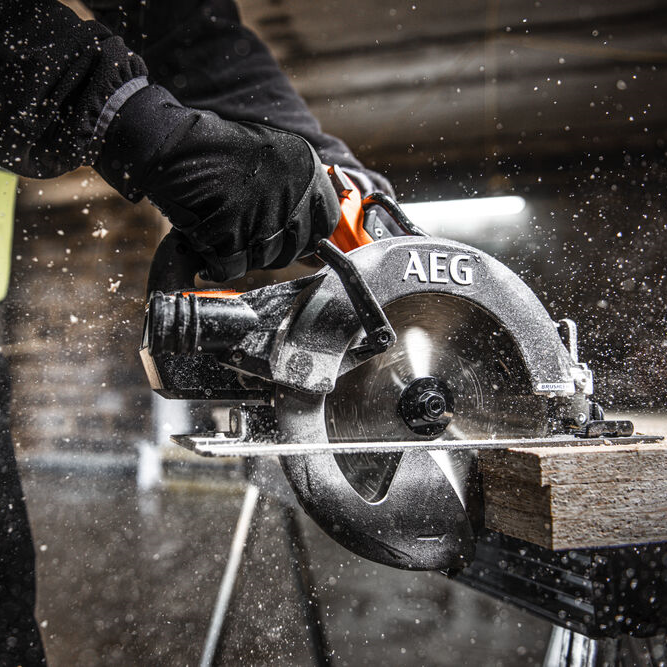 Scie circulaire sans fil AEG POWERTOOLS BKS18BL2-0, 0 batterie - 3
