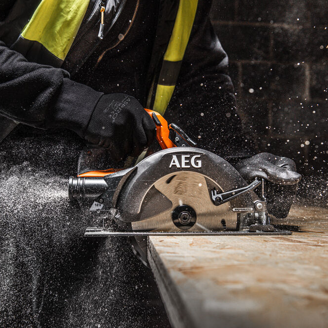 Scie circulaire sans fil AEG POWERTOOLS BKS18BL2-0, 0 batterie - 2
