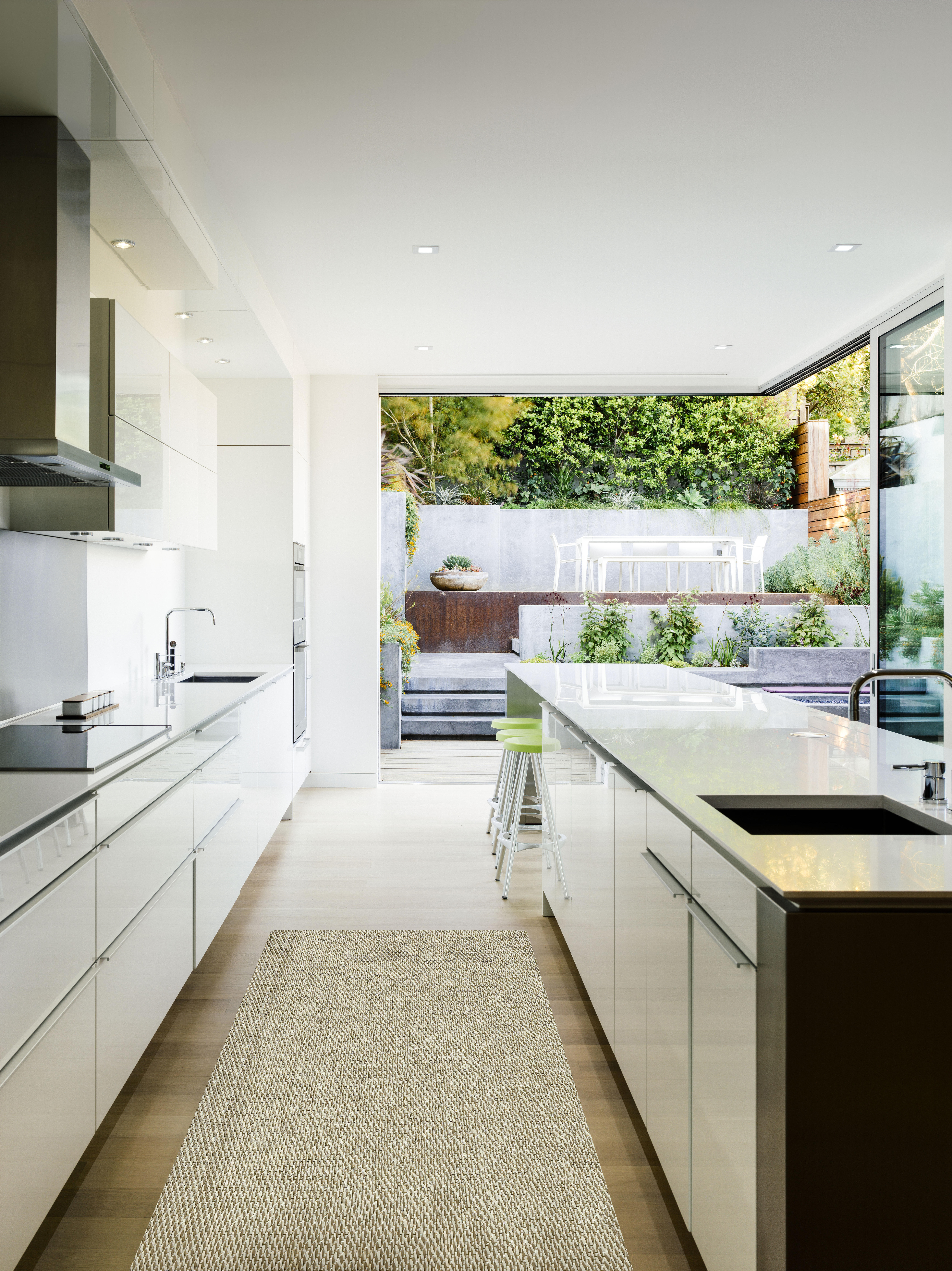 Alfombra pie de cama pvc Dallas 002 exterior/interior 60x120cm tejido plano base antideslizante liso beige - 2