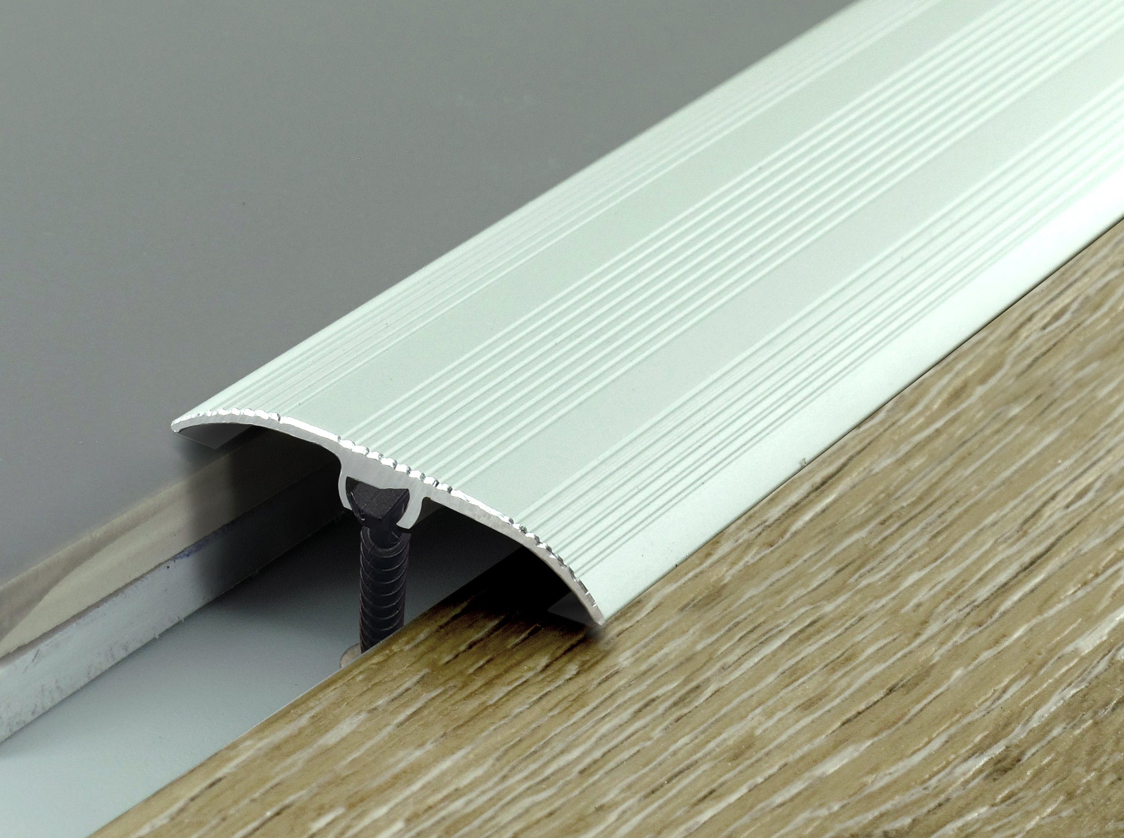 Barre de seuil 4 en 1 alu argent auto-adhésif, l.3.7 cm x L.166 cm - 2