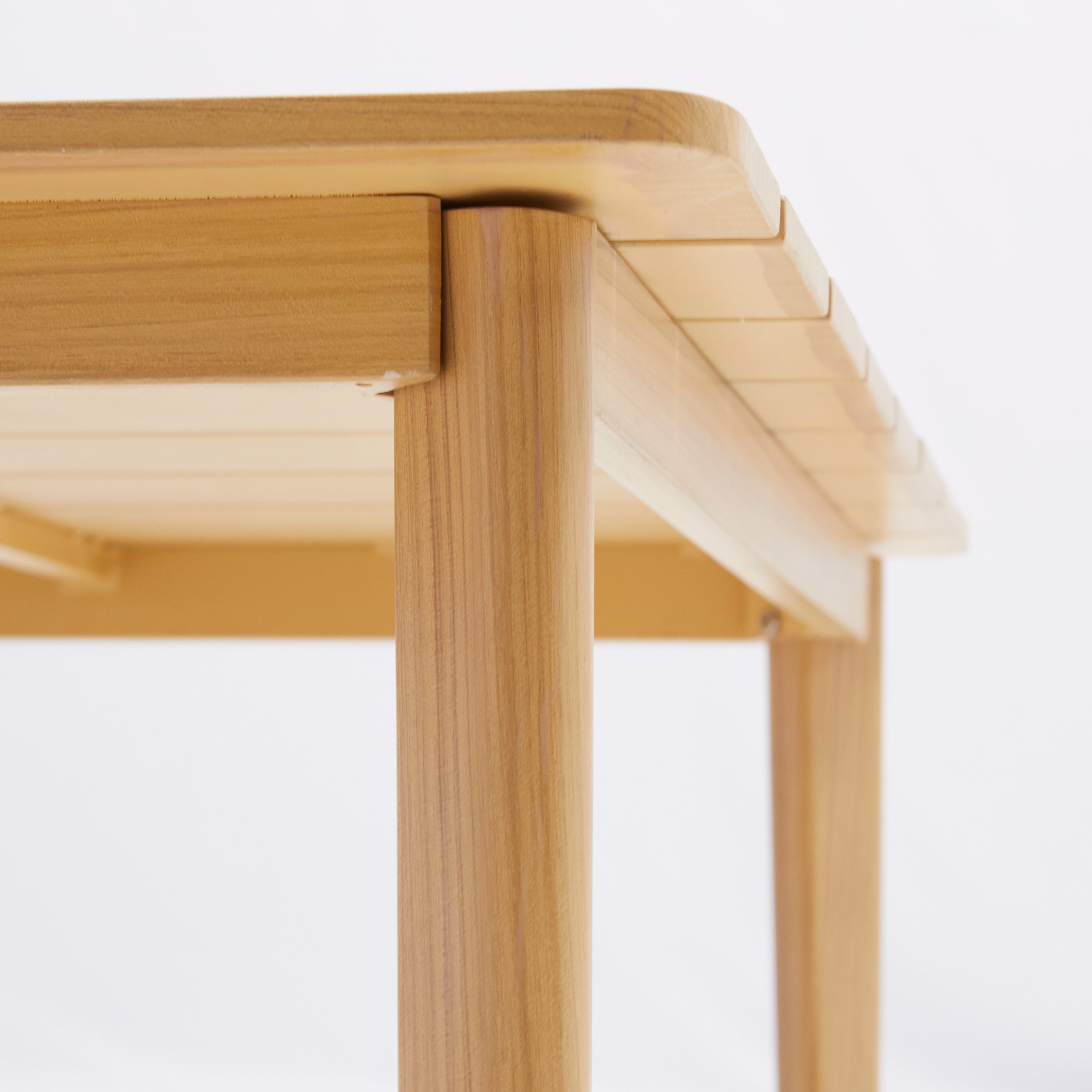 Tavolino NATERIAL in alluminio con piano in alluminio marrone 91.5x91.5cm - 8