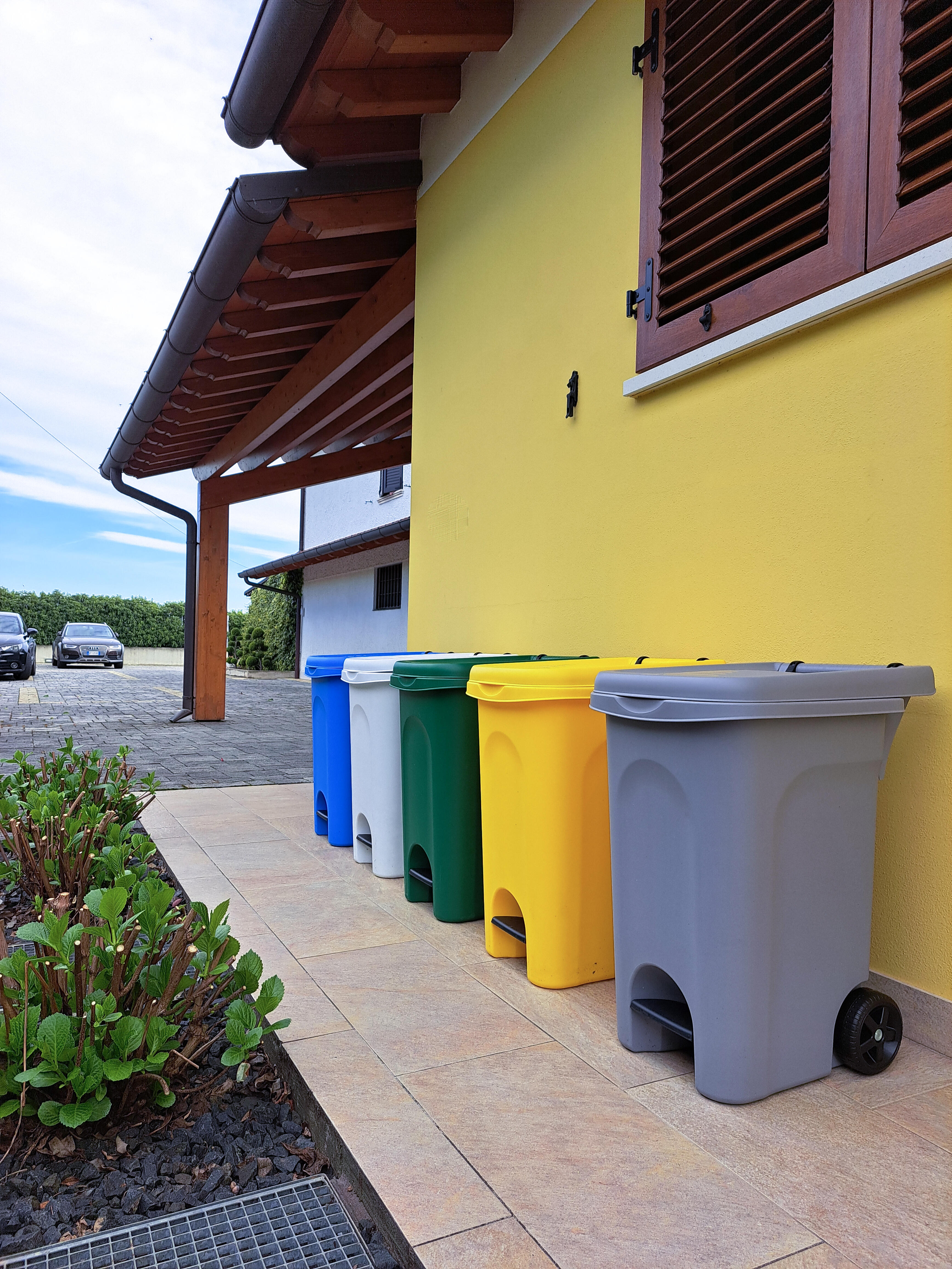 Stefanplast Poubelle Urban Eco System Lt.60 Avec Pédale Jaune - Vert 8003507257016 Devis Sous 24h