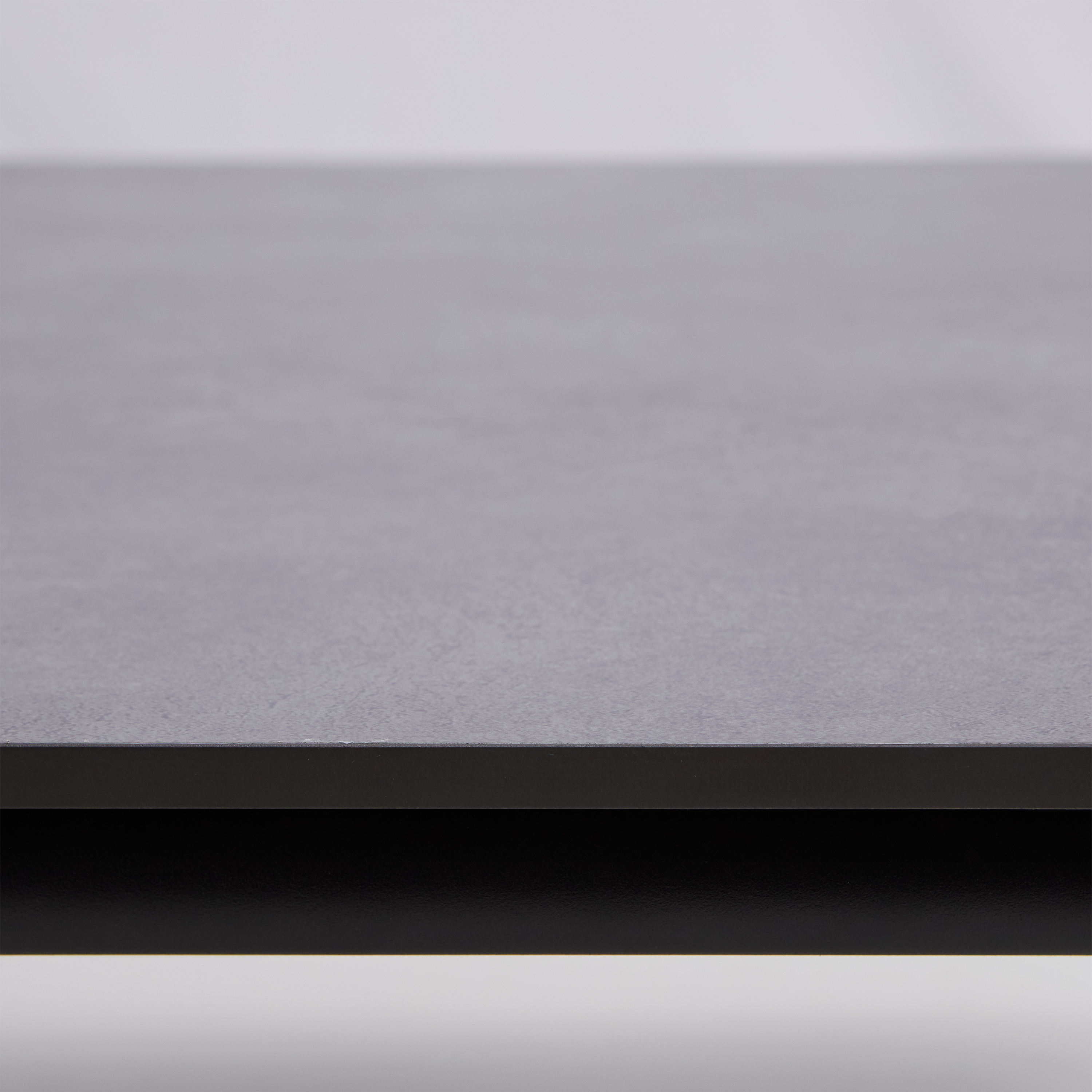 Mesa auxiliar de jardín NATERIAL Idunn de aluminio y composite 85 x 85 cm - 4