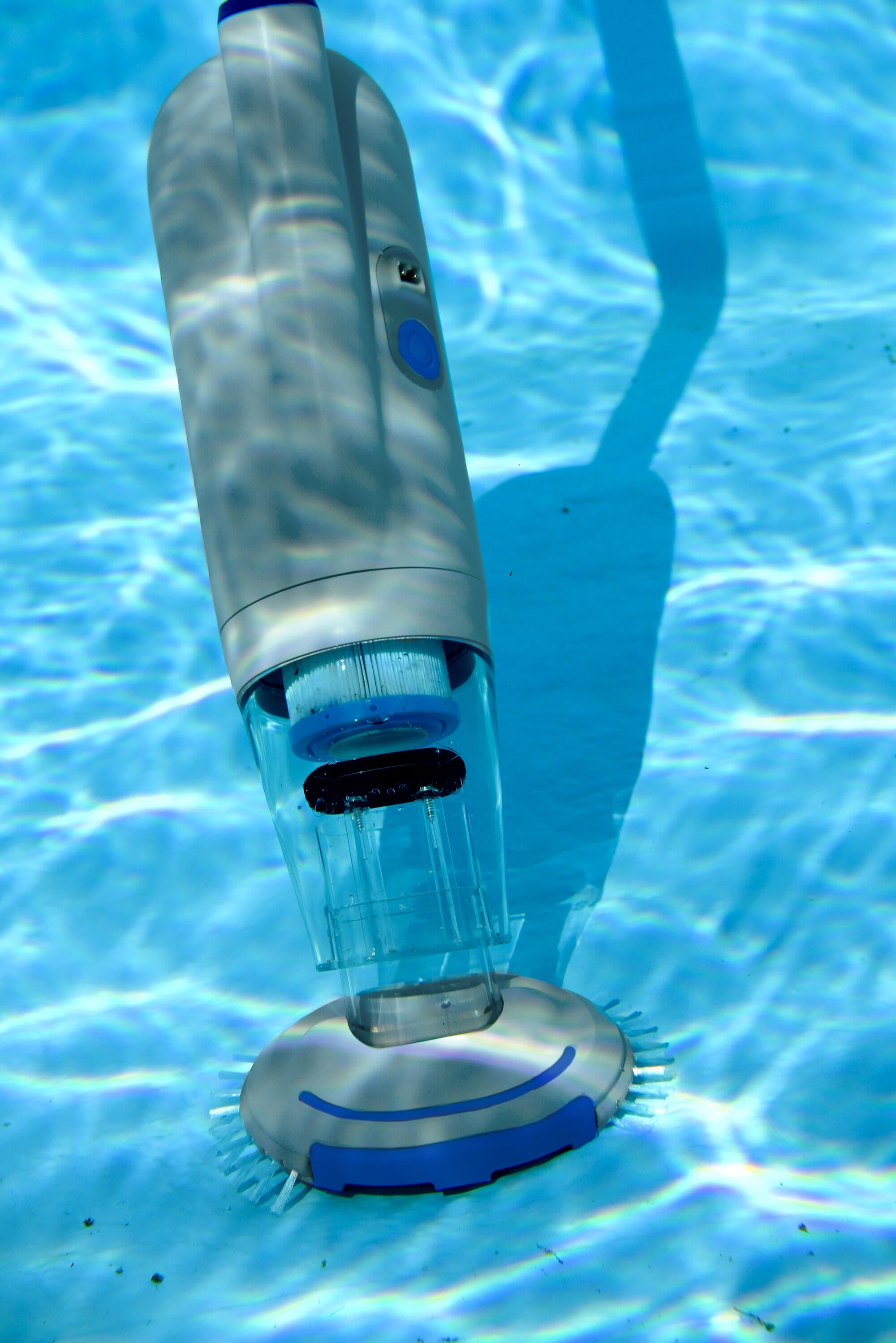 Nettoyeur de piscine électrique à batterie pour spas GRE - 7