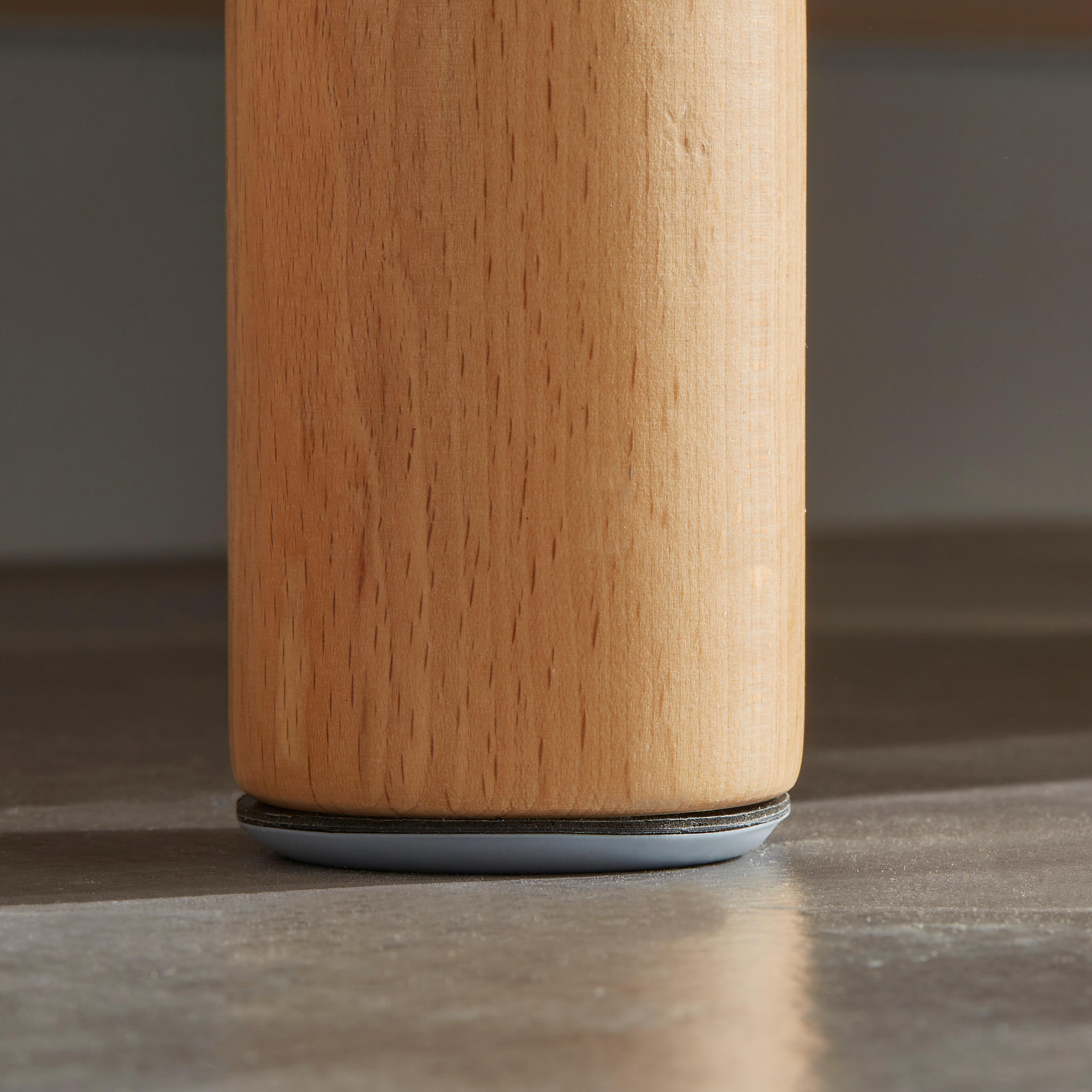 4 Patins adesivos 30 mm cinzento Standers - 5