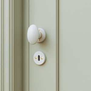 Boutons De Porte Intérieurs Blancs Avec Rosace Carrée – Porcelaine Et Laiton Satiné (neuf)