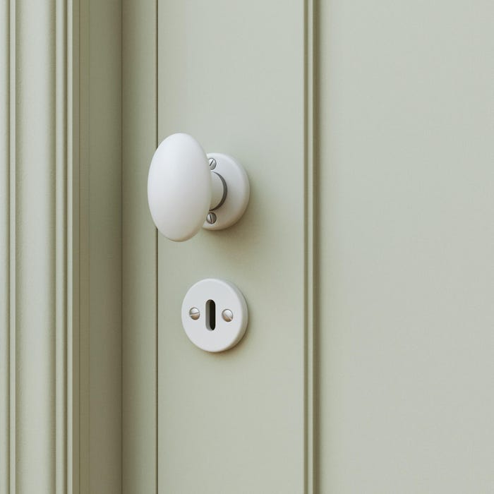 rosace de fonction à trou de clé en métal blanc assortie à la poignée sur rosace en porcelaine Gilda