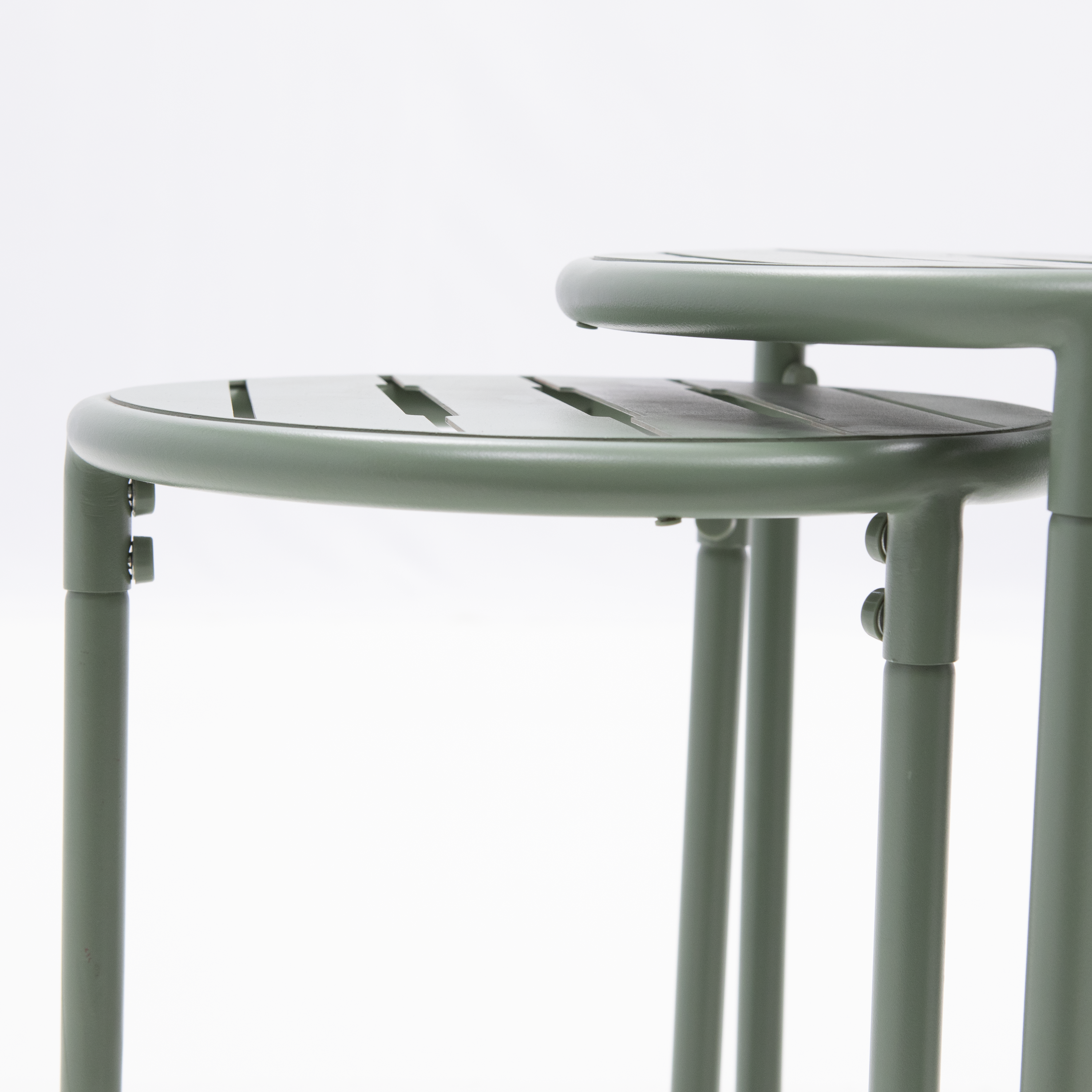 Conjunto de 2 mesas de encaixe redonda verde Cafe - 28